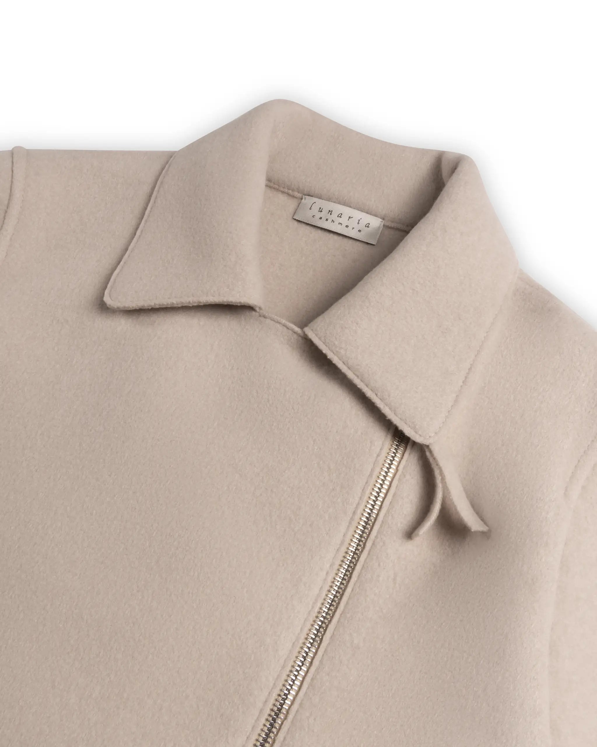 Jutefarbene 2 Fädig Gewalkte Cashmere Biker Jacke von Lunaria S / Jute