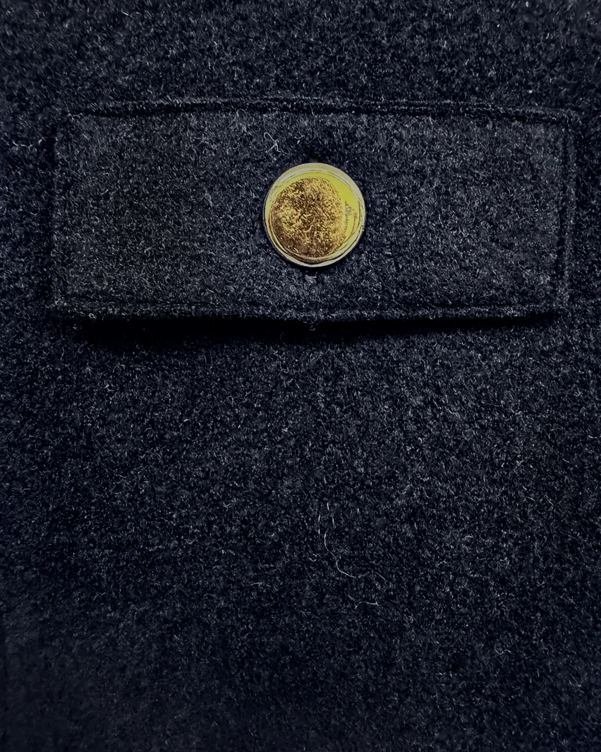 Dunkelblaue Cashmere-Strickjacke 2-fädig gewalkt von Lunaria 42 / Blau