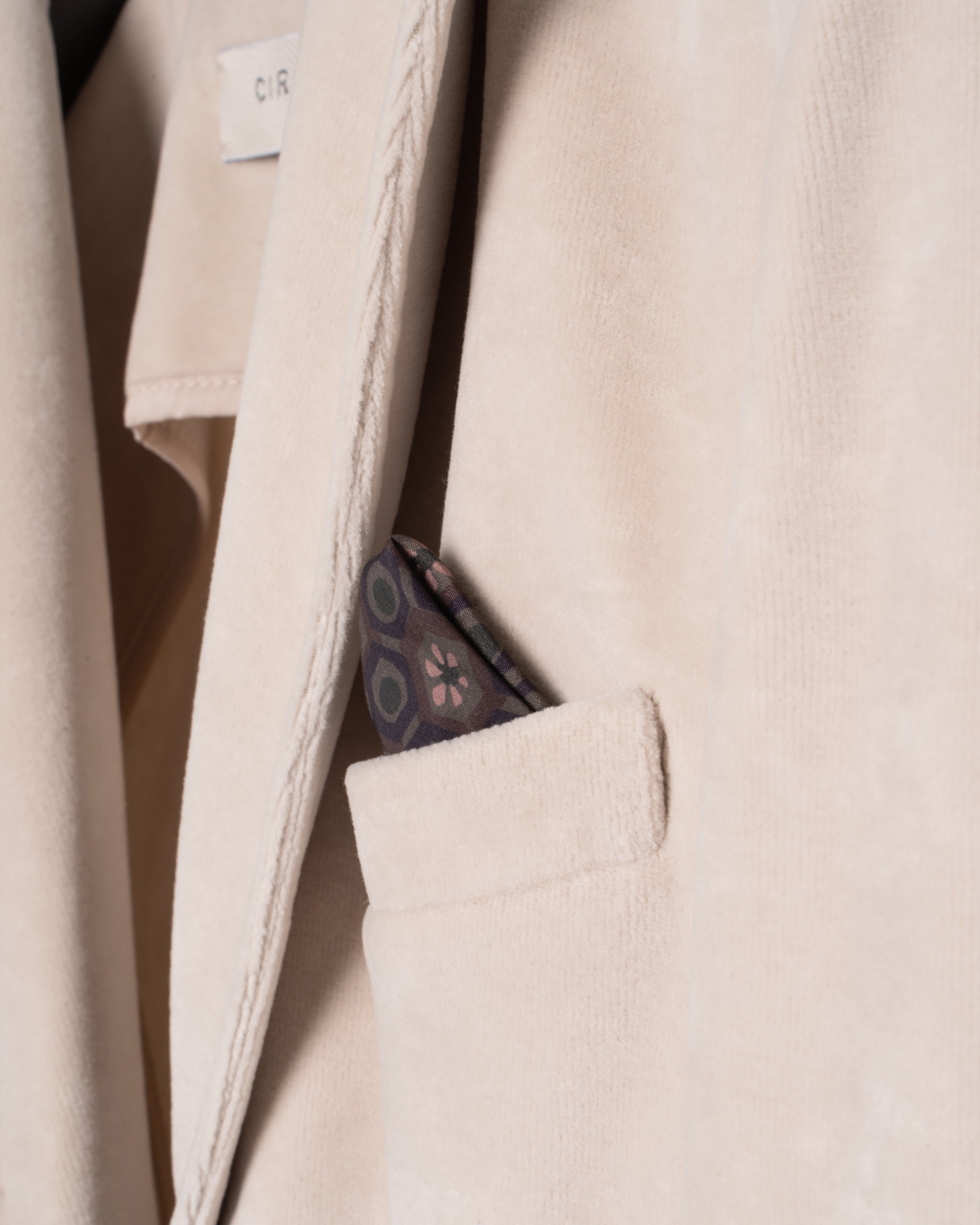 2 BUTTON BLAZER