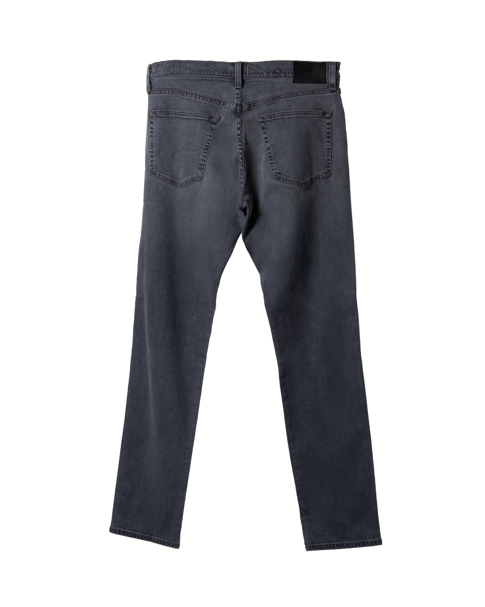 SLIM STRAIGHT PERFORMANCE FIT JEANS