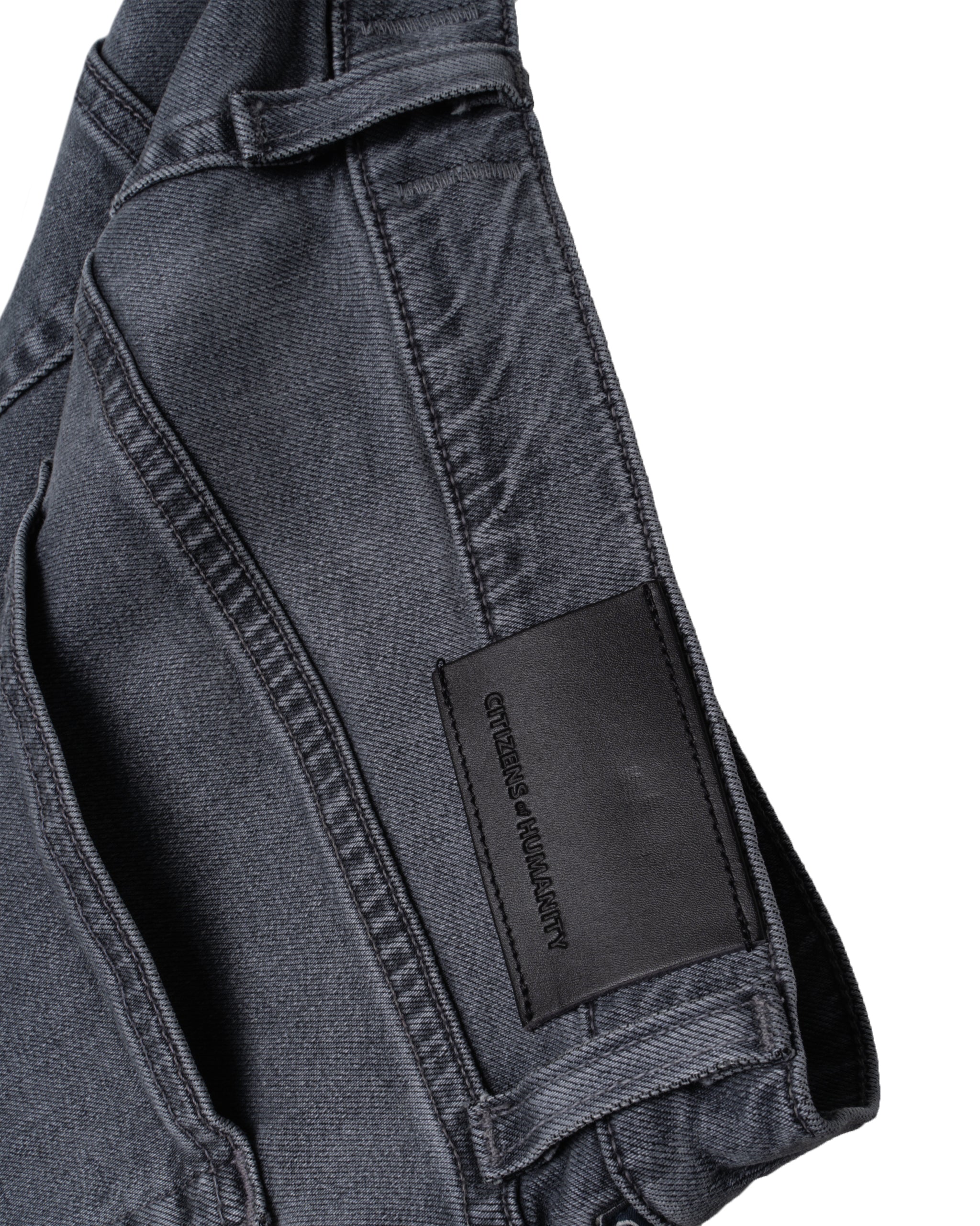 SLIM STRAIGHT PERFORMANCE FIT JEANS