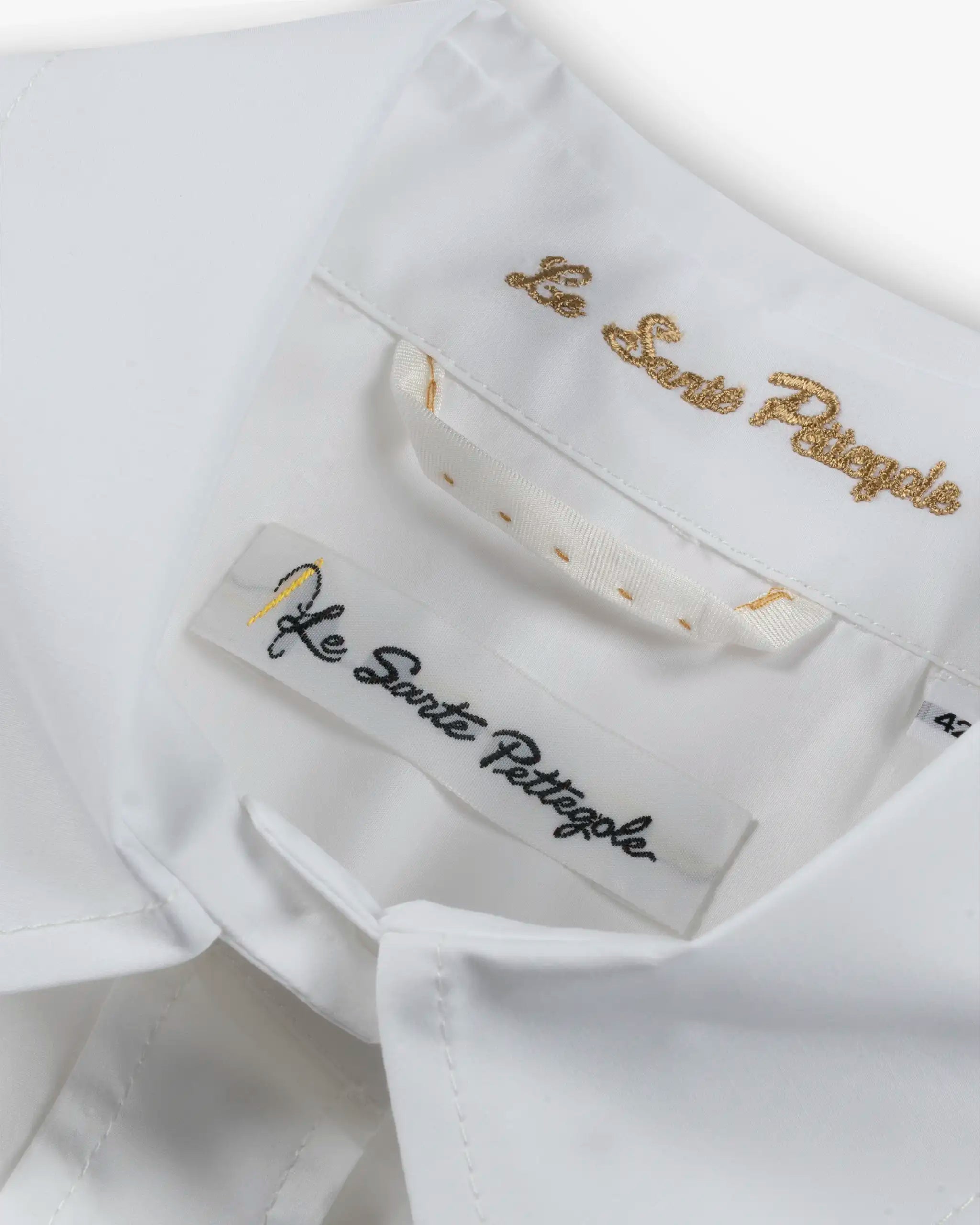 Weiße reguläre gefittete Bluse von Le Sarte Pettegole