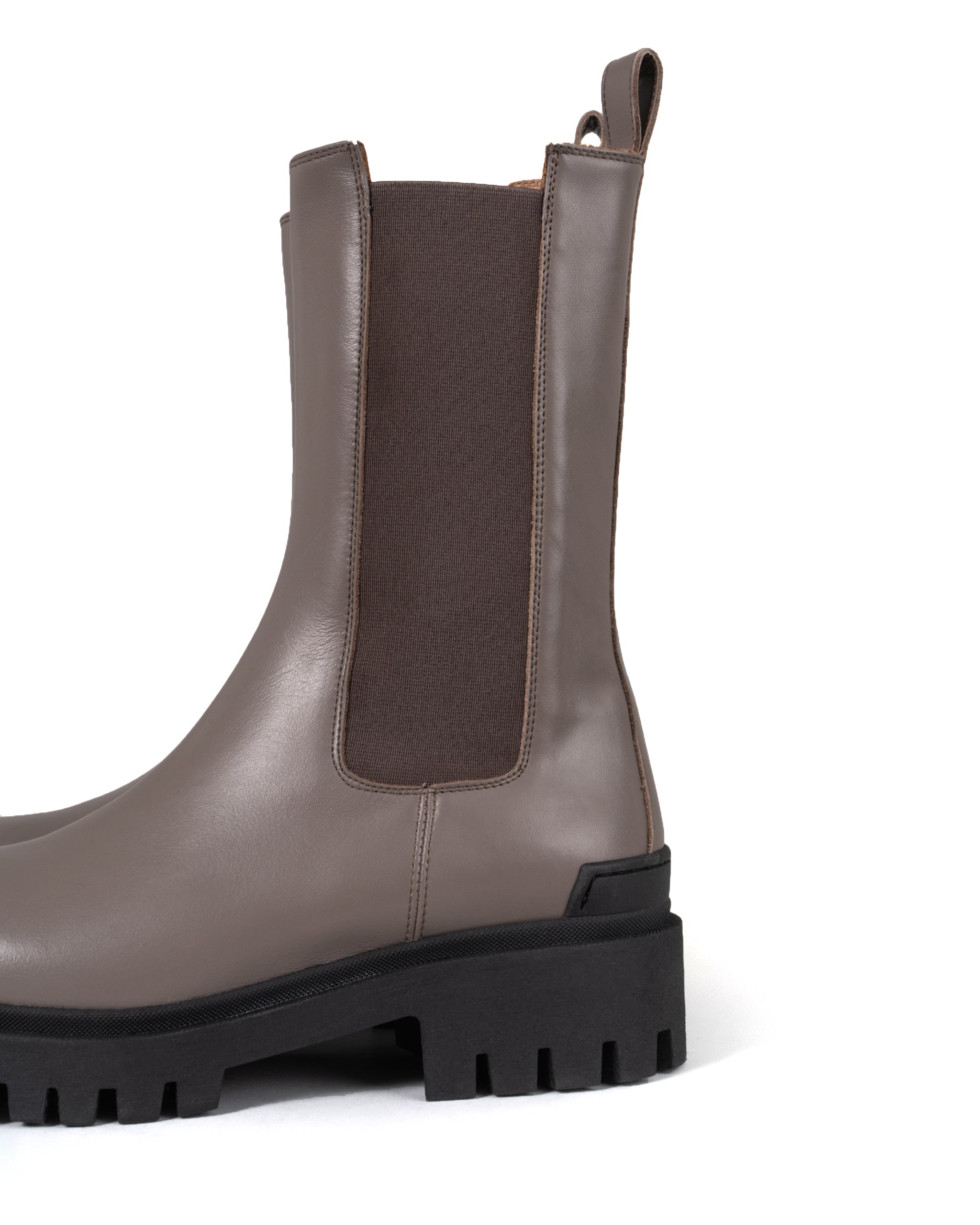HIGH NAPPA CHELSEA BOOT