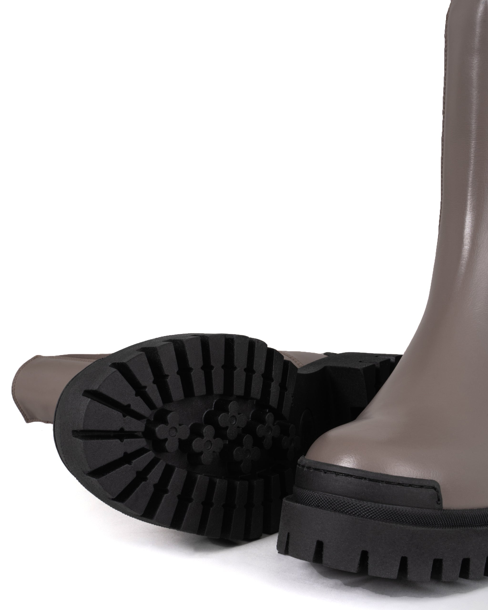 HIGH NAPPA CHELSEA BOOT