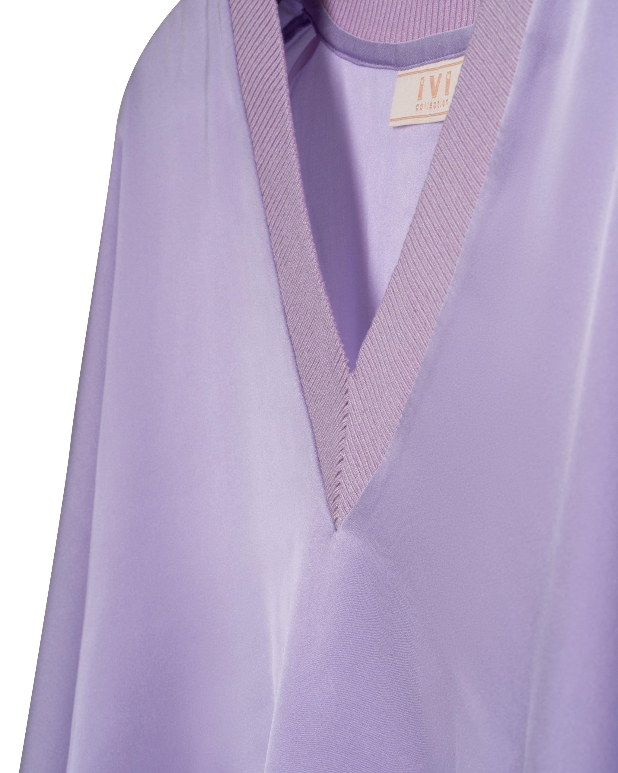 KNITTED V-STRETCH SILK BLOUSE