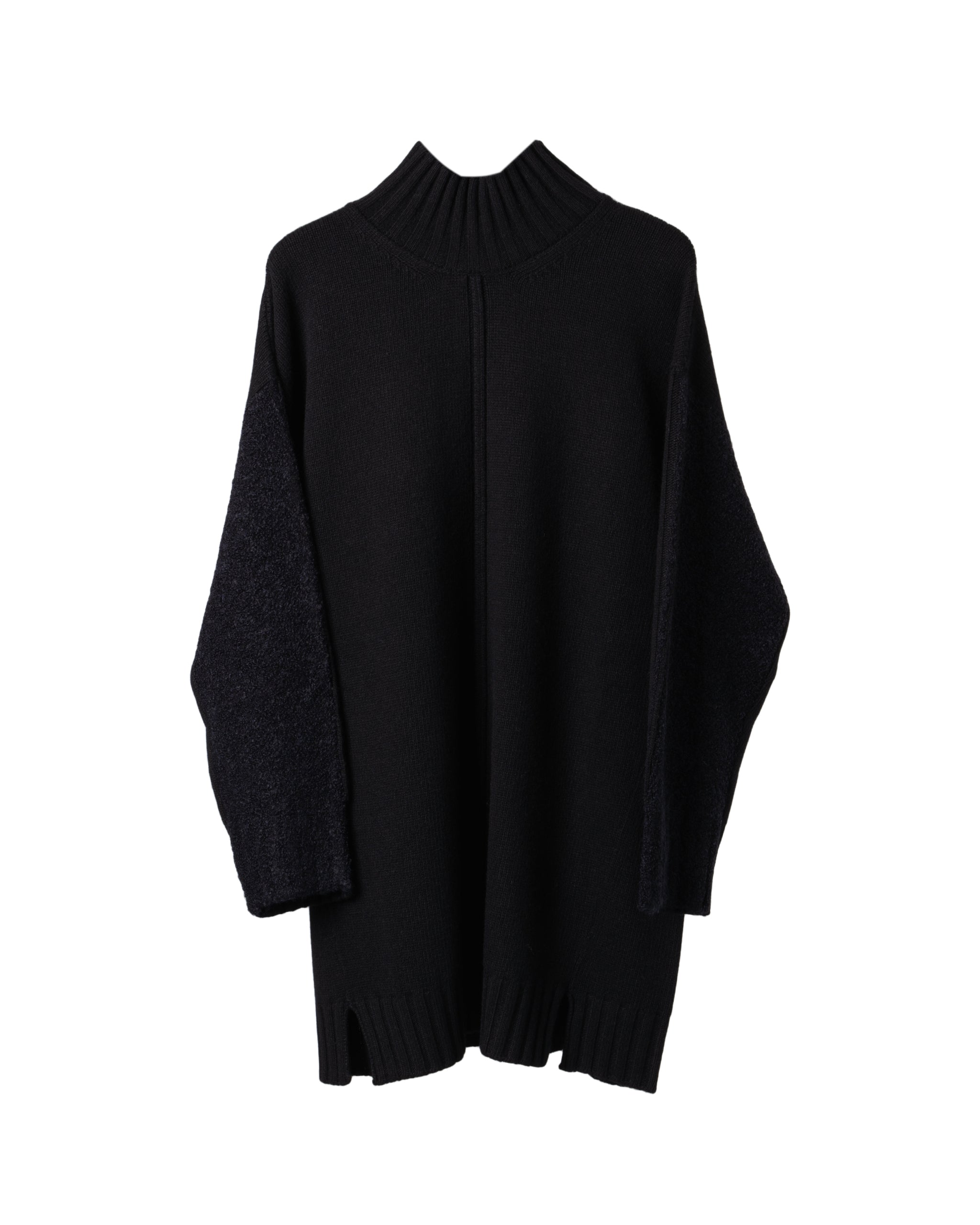 WOOL BLEND OVERSIZE ROLLNECK SWEATER