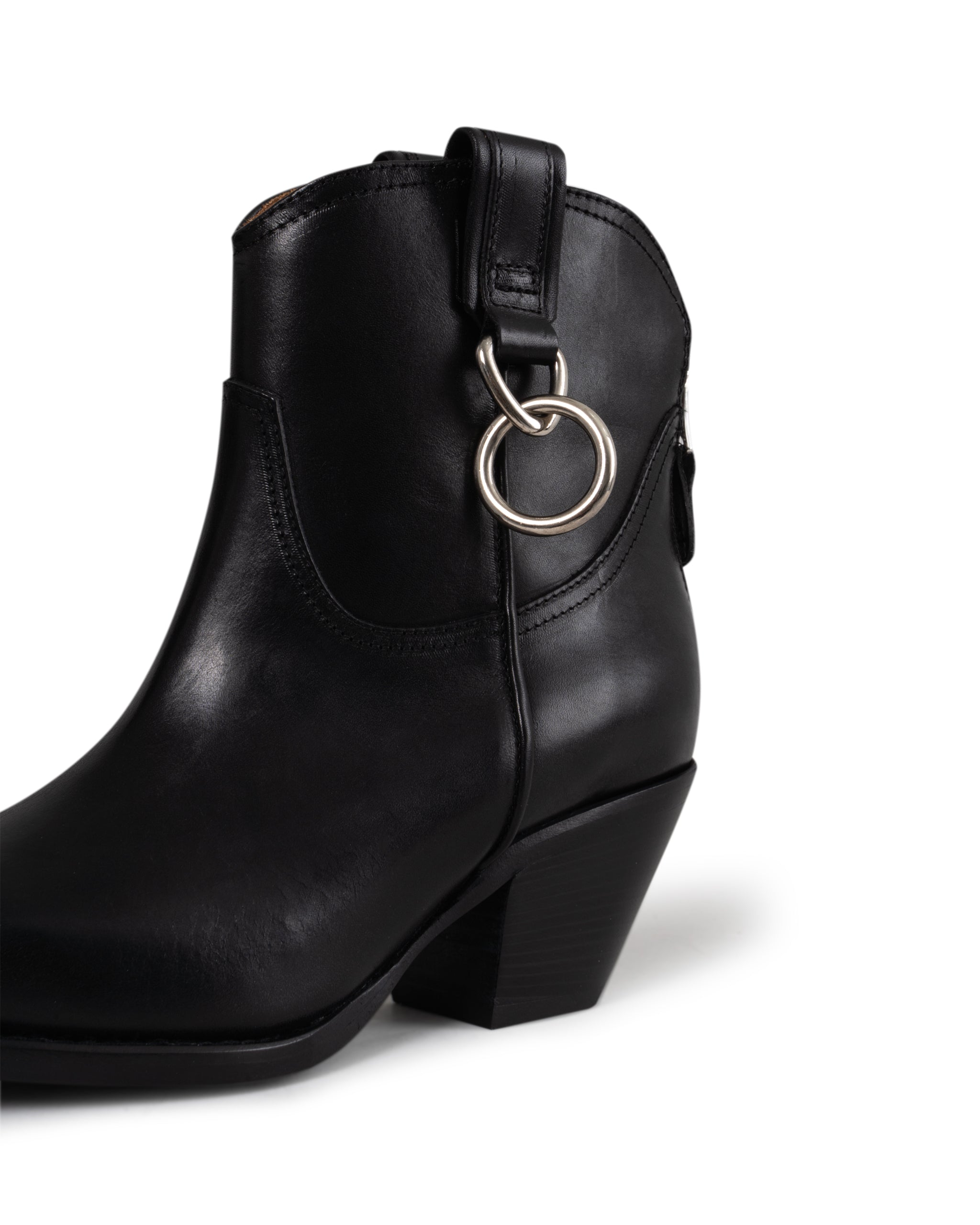 RING COWBOY ANKLE BOOTS