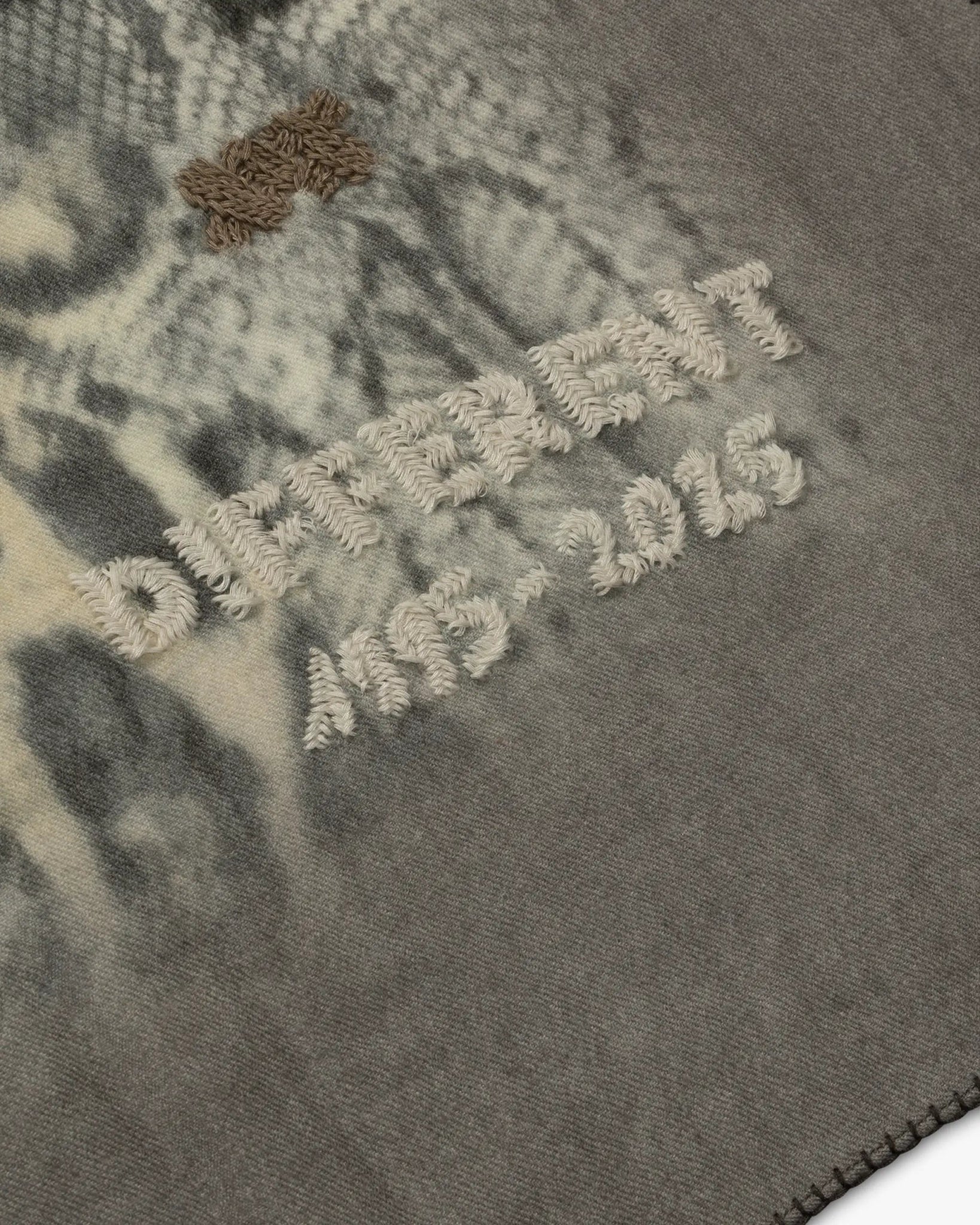 Allover XXX Animal Print Jubiläums Schal von D!FFERENT X Antje Rauner - Accessories D!FFERENT x Antje Rauner