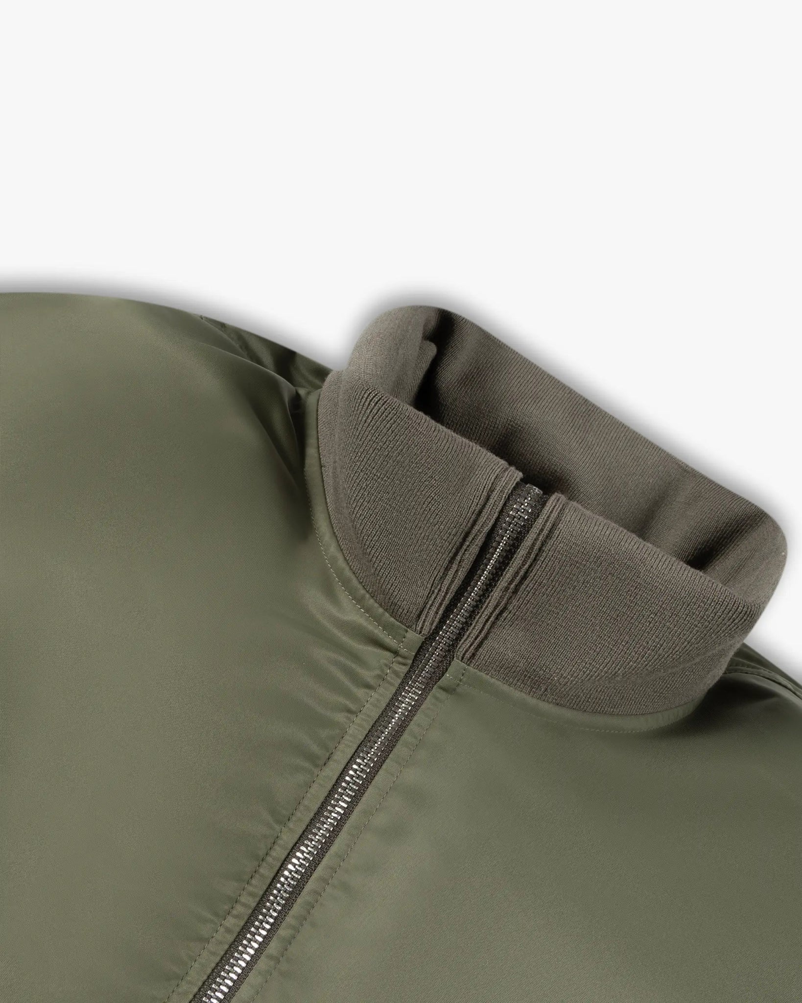 Armygrüne Double Layer Bomber Jacke von Mordecai - Coats & Jackets MORDECAI
