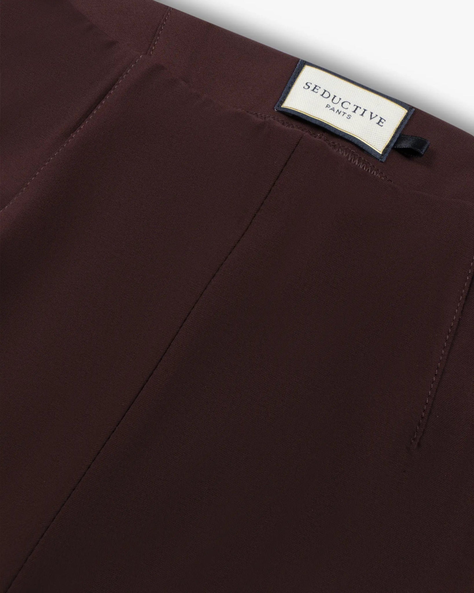 Burgunderfarbene Tech Cotton Hose von Seductive - Trousers SEDUCTIVE