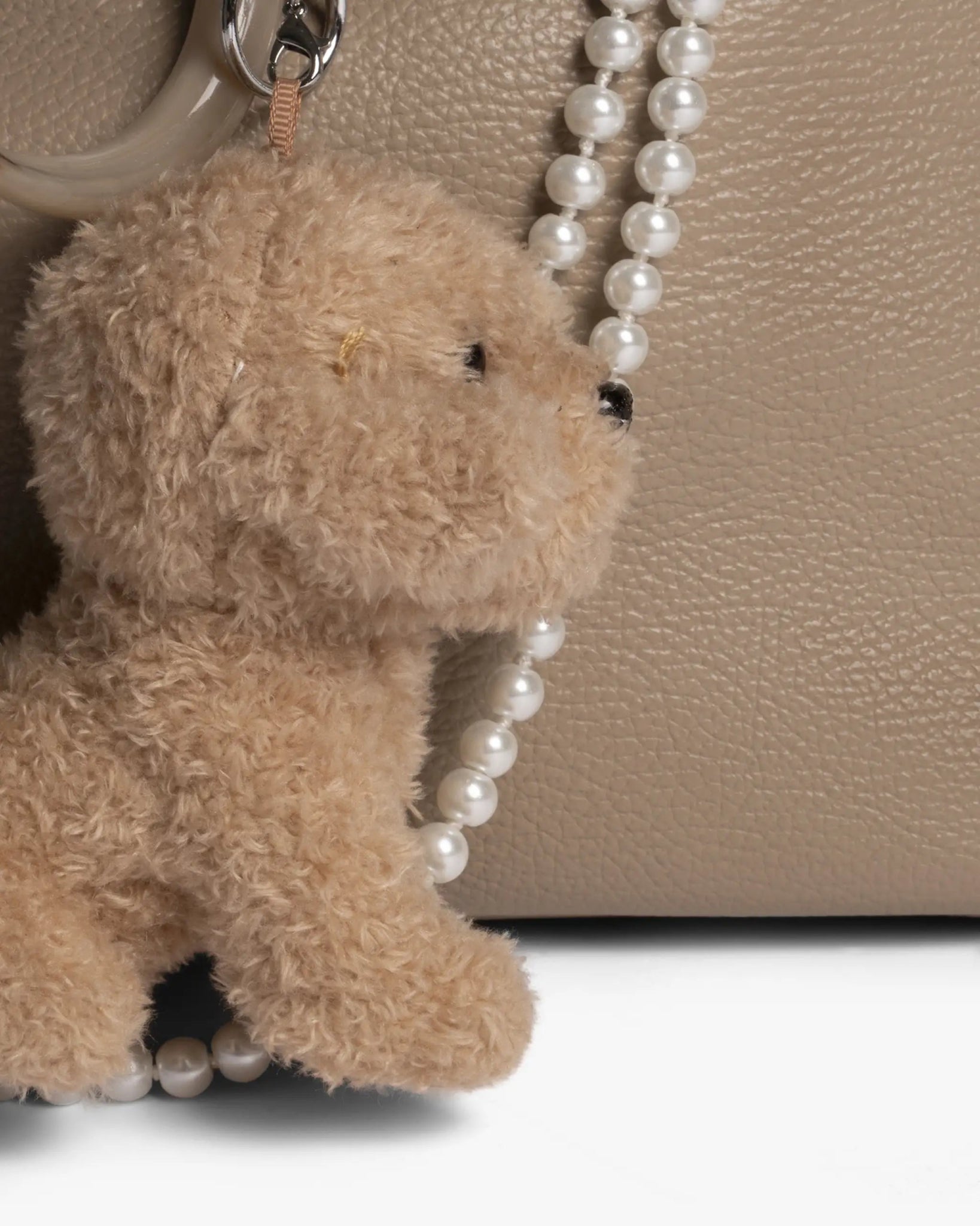 Cappuccinofarbene Nappaleder - Tasche mit Schmuckbesatz und Schulterriemen von Mia Bag - Accessories MIA BAGS