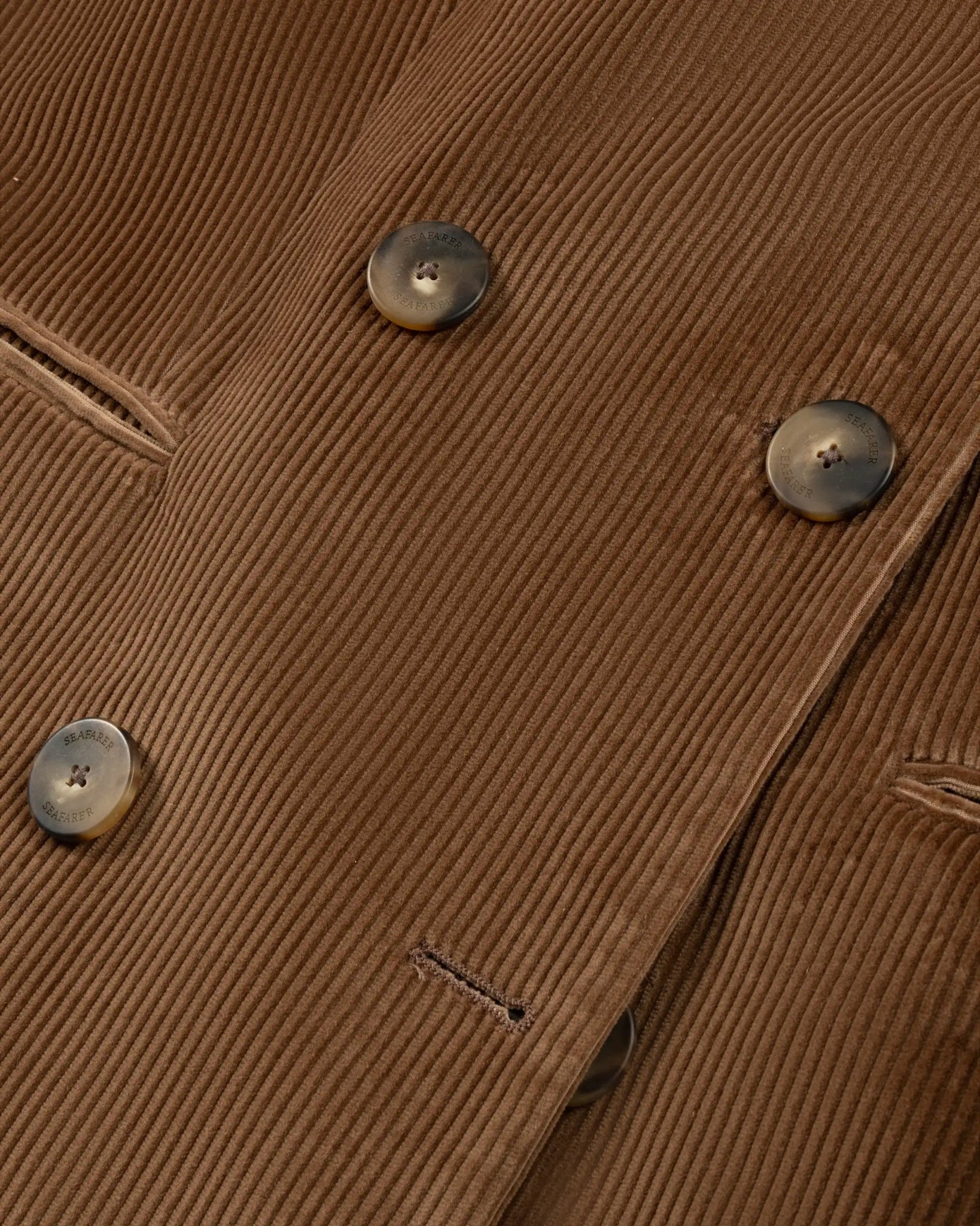 Caramelfarbener Kord Zweireiher Blazer von Seafarer - Blazers SEAFARER