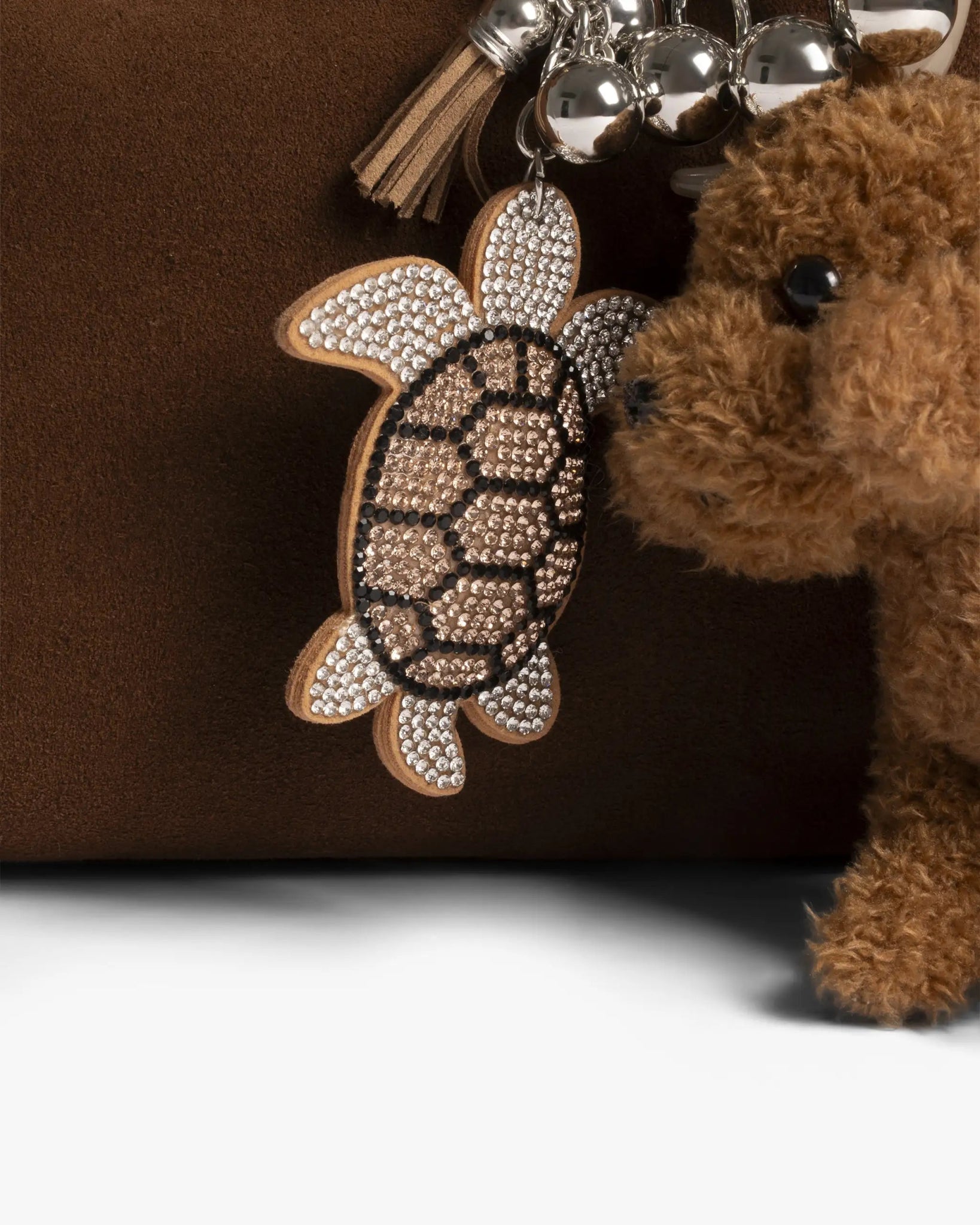 Chocolatefarbene Veloursledertasche mit Schmuckbesatz und Schulterriemen von Mia Bag - Accessories MIA BAGS