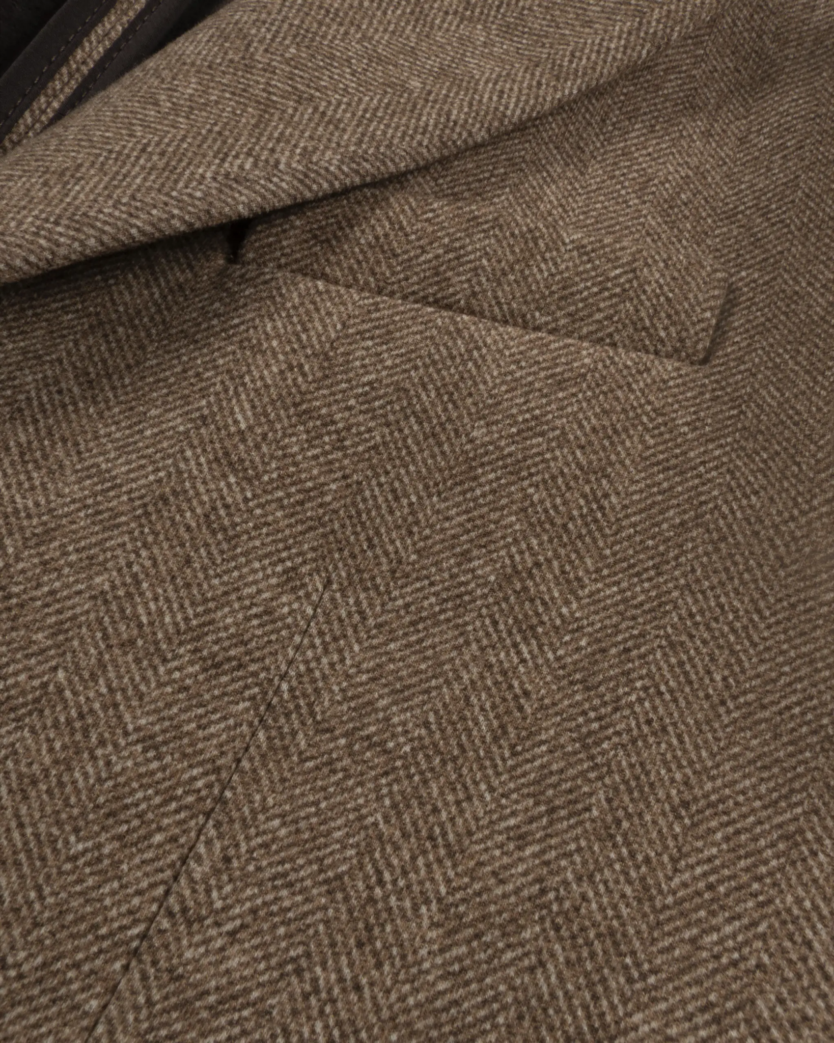 Cognacfarbener Bedruckter Fischgrat 2 Knopf Blazer von Circolo - Blazers CIRCOLO 1901