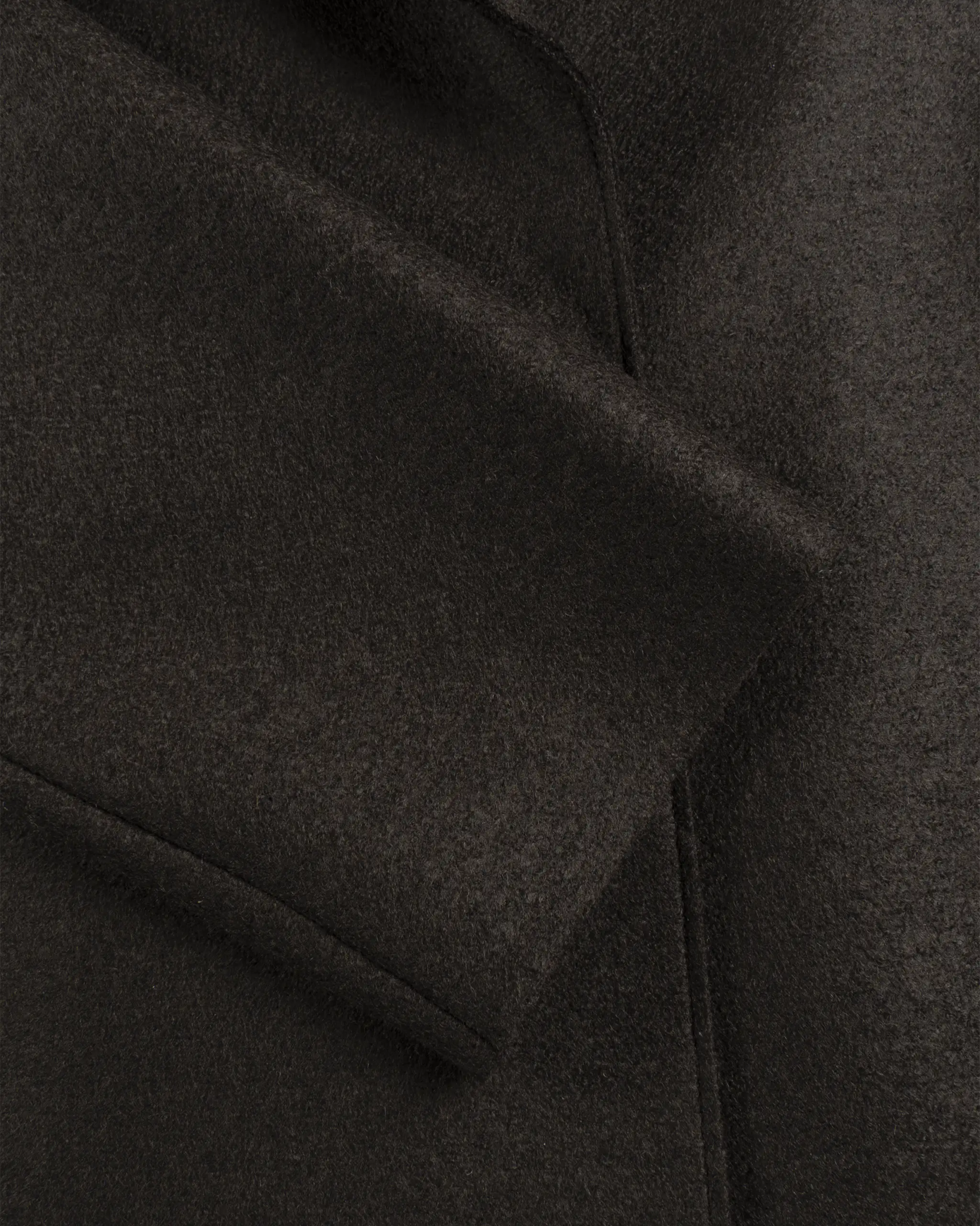Dunkelbrauner Gekochter Gepresster Uni Woll Drop Shoulder Mantel von Harris Wharf London - Coats & Jackets HARRIS WARF
