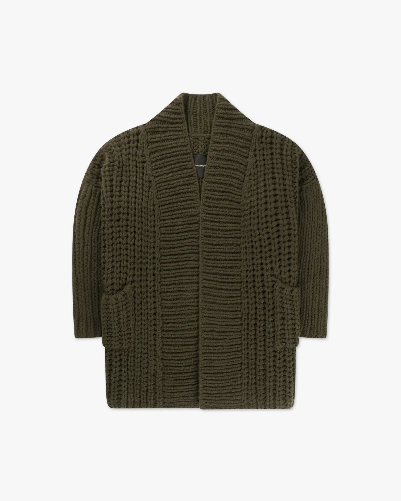 Handgestrickter Cardigan von Ilona von Preuschen - Knitwear ILONA V. P.