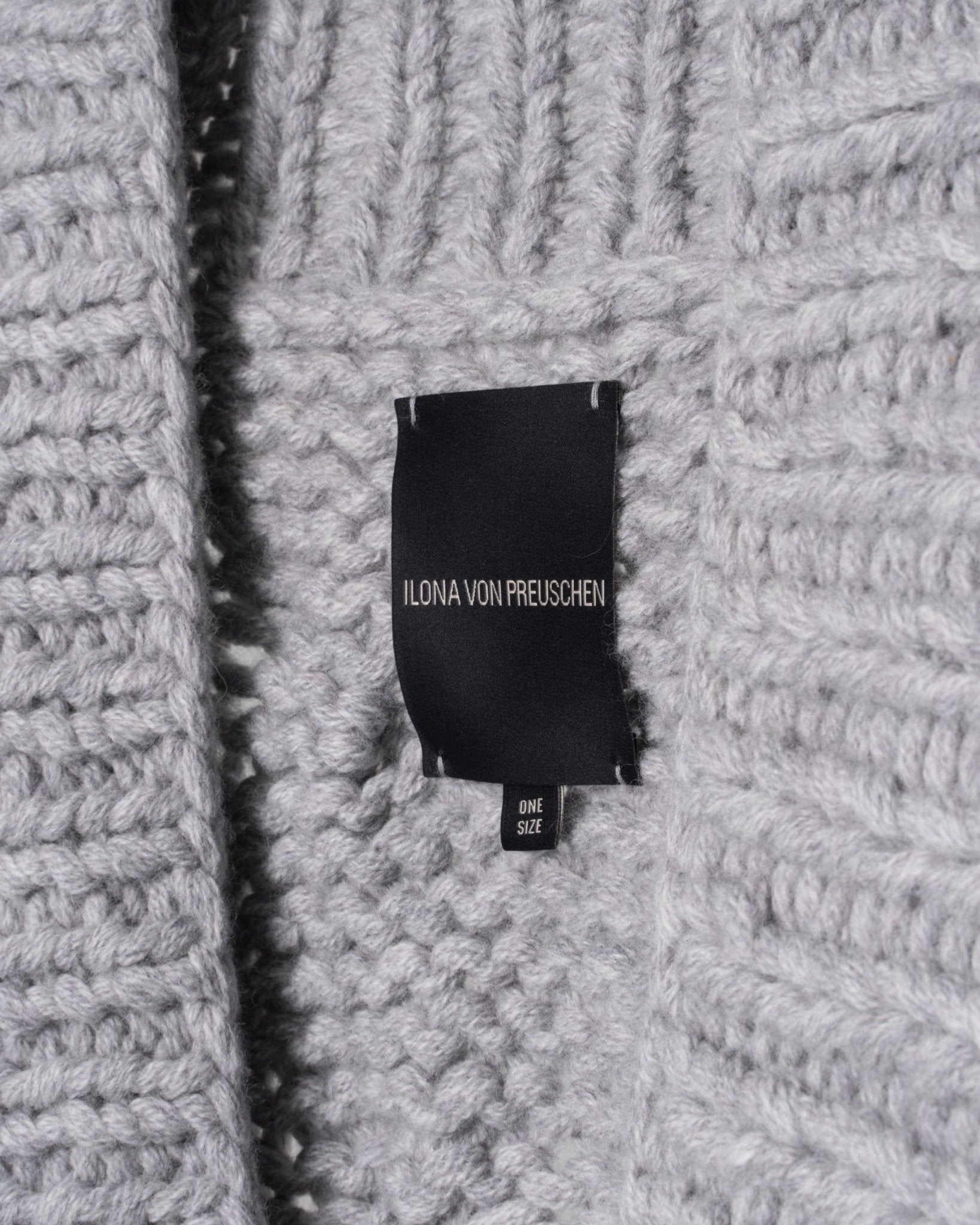 ILONA VON PREUSCHEN | ONE GAGE CHUNKY CABLE CARDIGAN - Knitwear ILONA V. P.