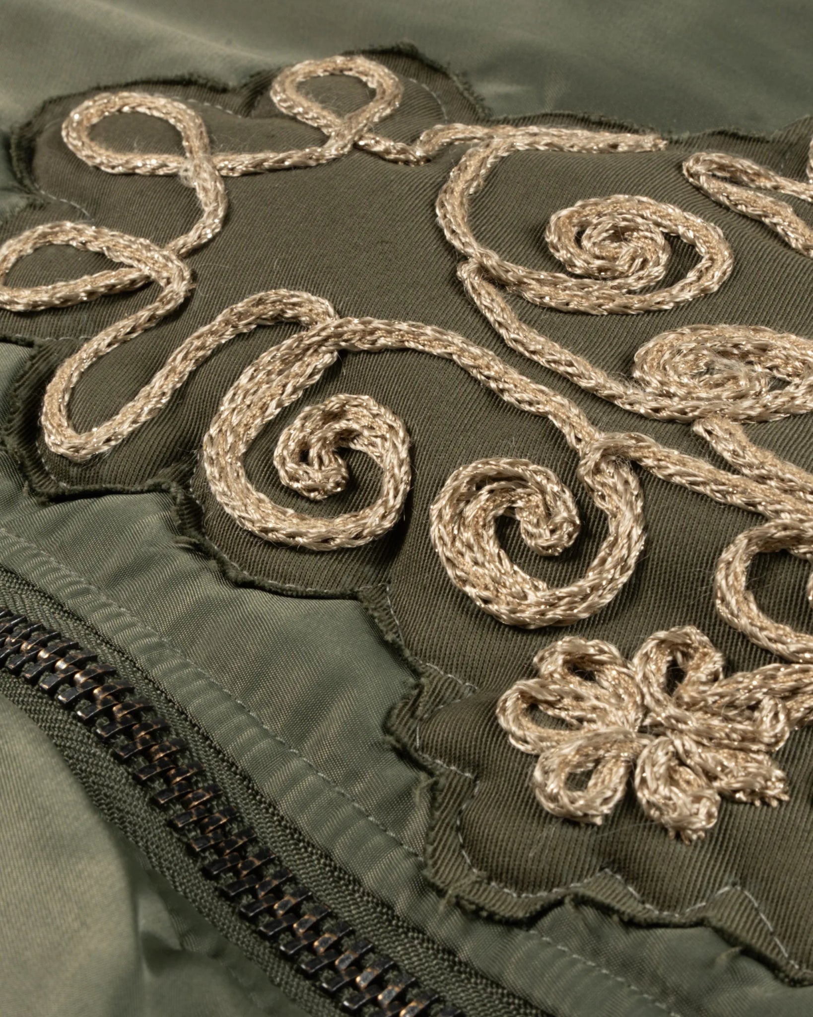Italienische - Nylon - Bomberjacke mit Stickereibesatz von History Repeats - Coats & Jackets HISTORY REPEATS