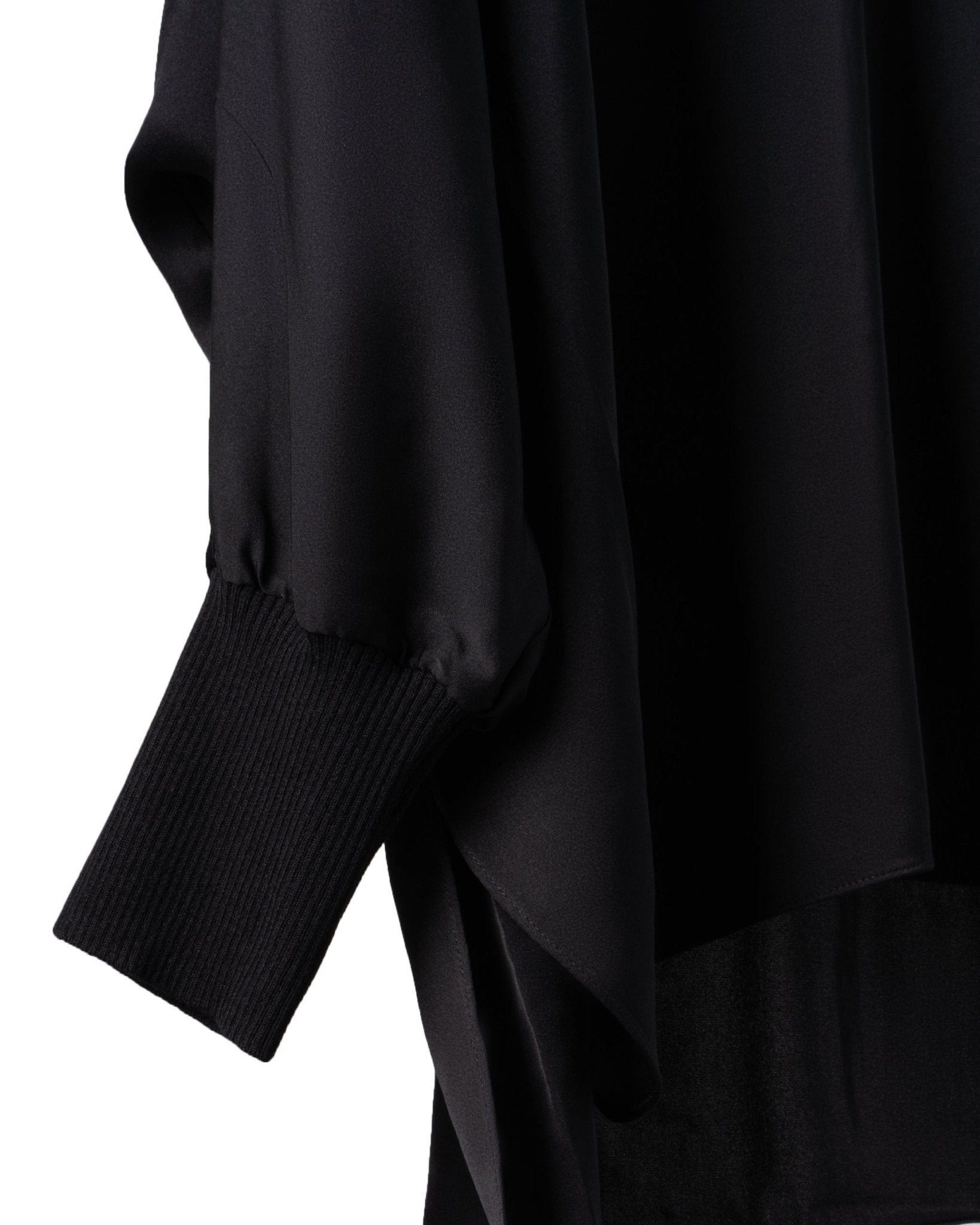 IVI COLLECTION | KNITTED V - STRETCH SILK BLOUSE - Blouses IVI Collection