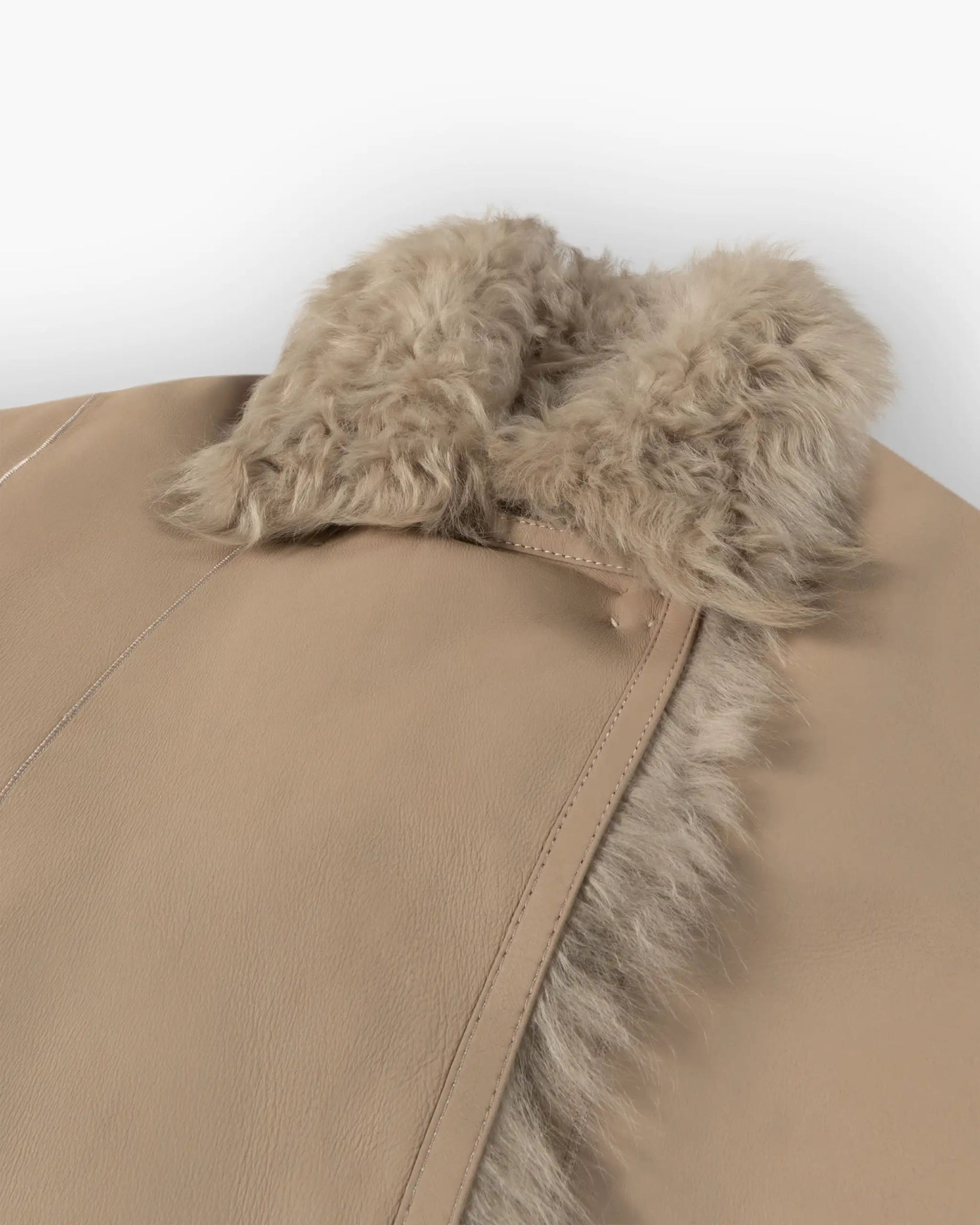 Kurze Wendbare Lockige Shearlingjacke von Balatt - Outdoor / Jacken BALATT