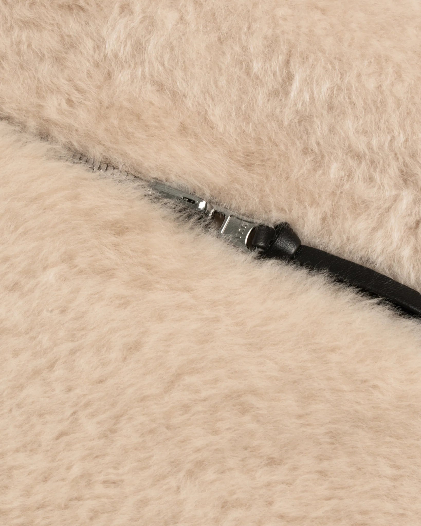 Lammfell - Parka von Ayasse - Coats & Jackets AYASSE