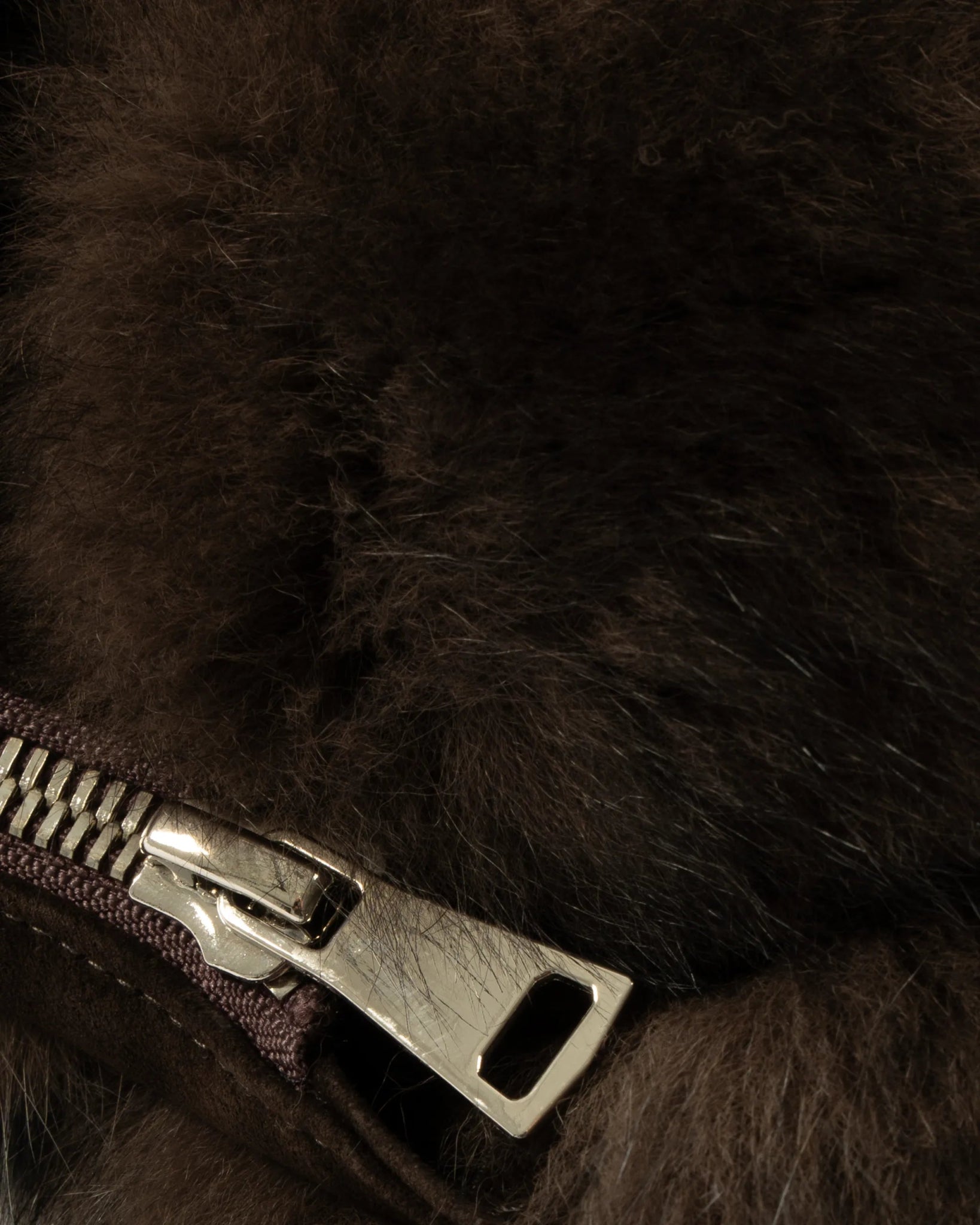 Langes Zobelbesatz - Fuchs - Gilet mit Reißverschluss von Suprema - Vests SUPREMA
