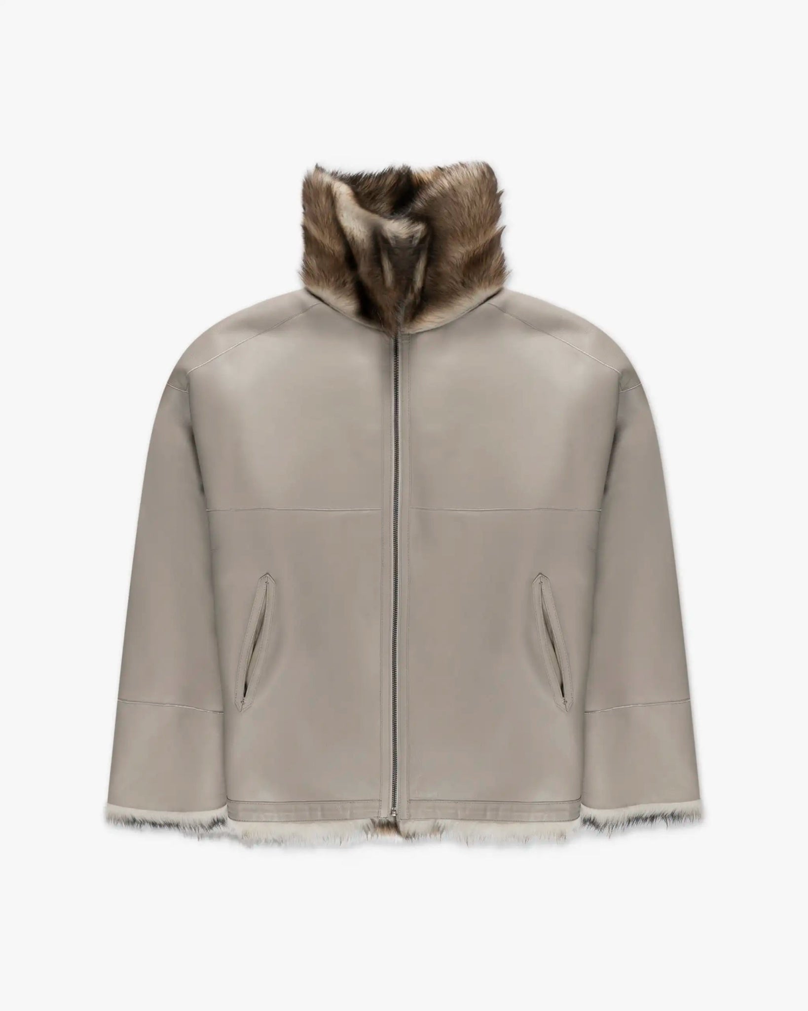 Mausgraue Wendbare Übergroße Wulf Kurzjacke von Balatt - Coats & Jackets BALATT