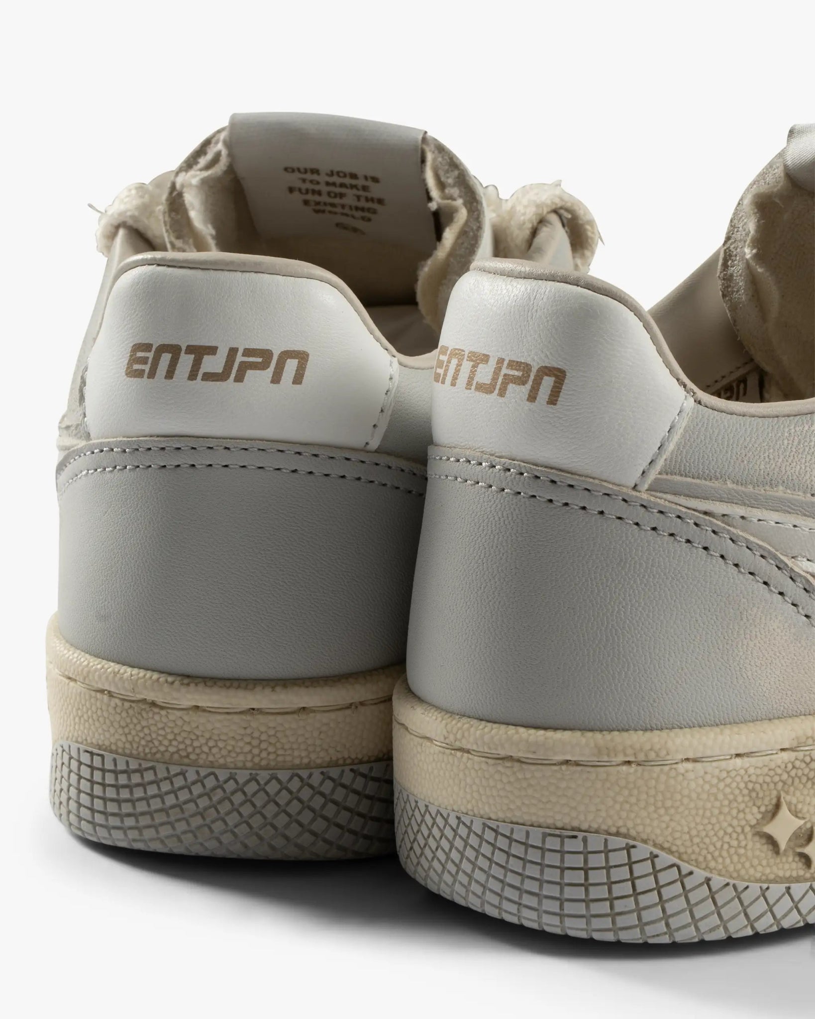 Milchgrauer Low Top Fashion Sneaker von Enterprise Japan - Shoes ENTERPRISE