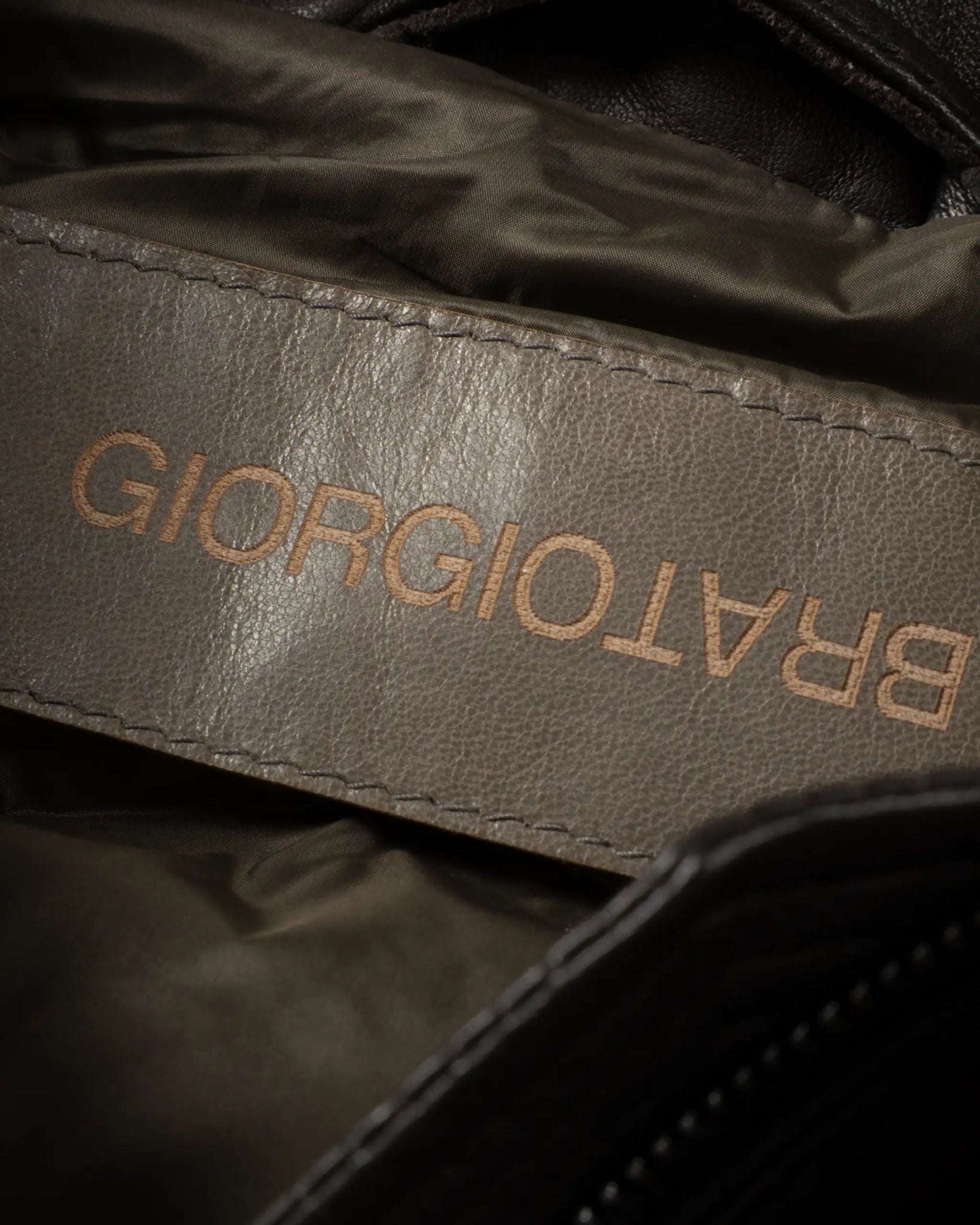 Mokkafarbene Gefütterte Soft Nappa Daunen Weste von Giorgio Brato - Vests GIORGIO BRATO