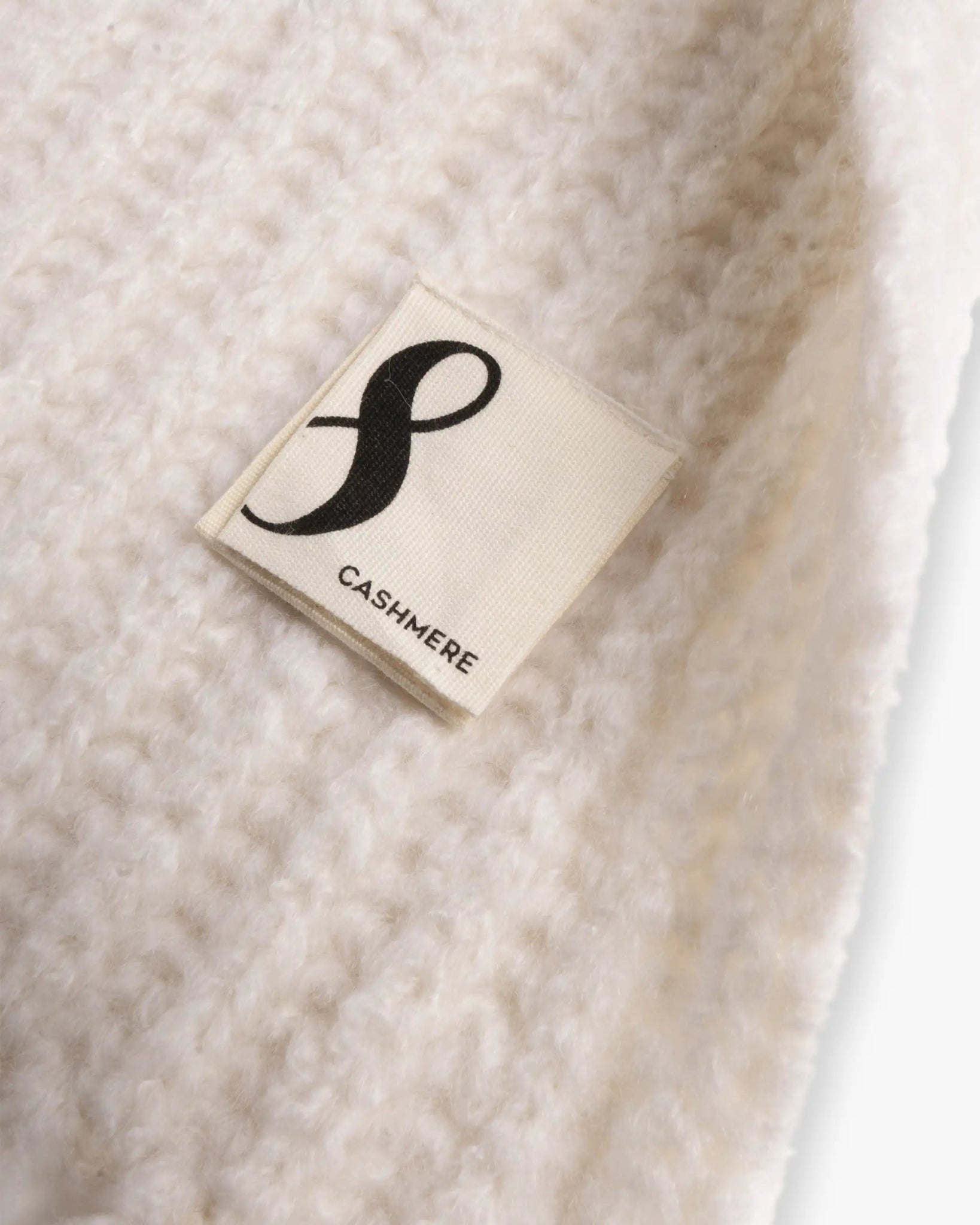 Off White Grobstrick Schal mit Fransen von 8Cashmere - Accessories 8 CASHMERE