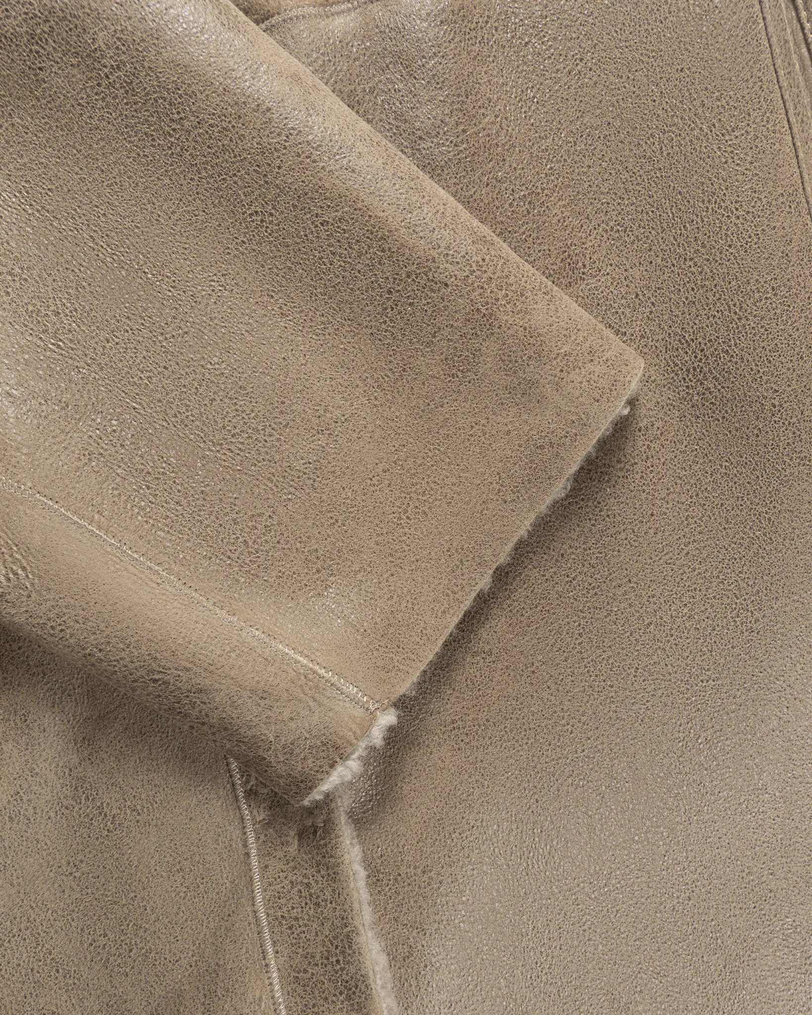 Sandfarbener Ultraleichter Wendbarer Mantel von Ayasse - Coats & Jackets AYASSE