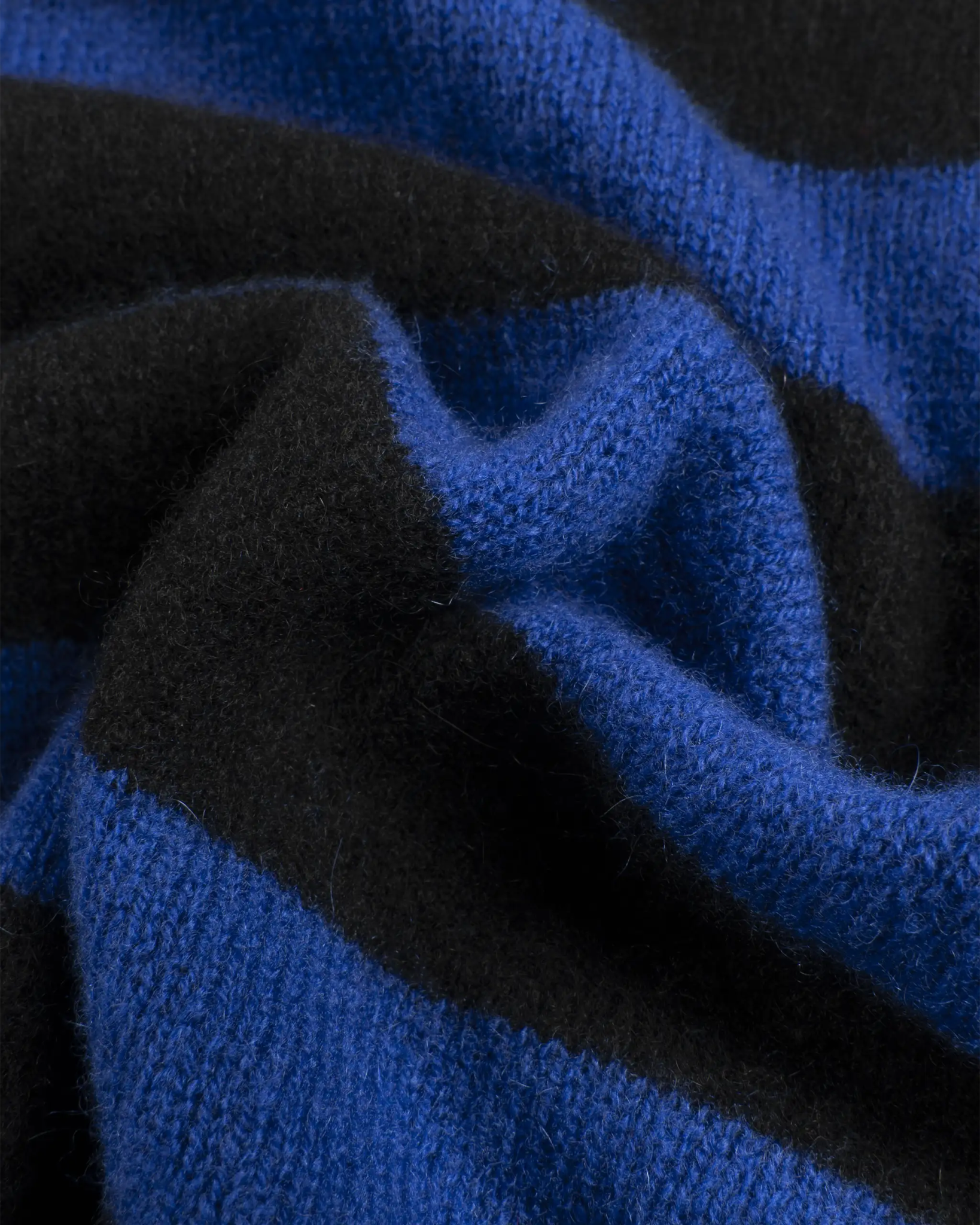 Schwarz Blau Gestreifter Cashmere Rundhals Pullover von Jumper - Knitwear JUMPER