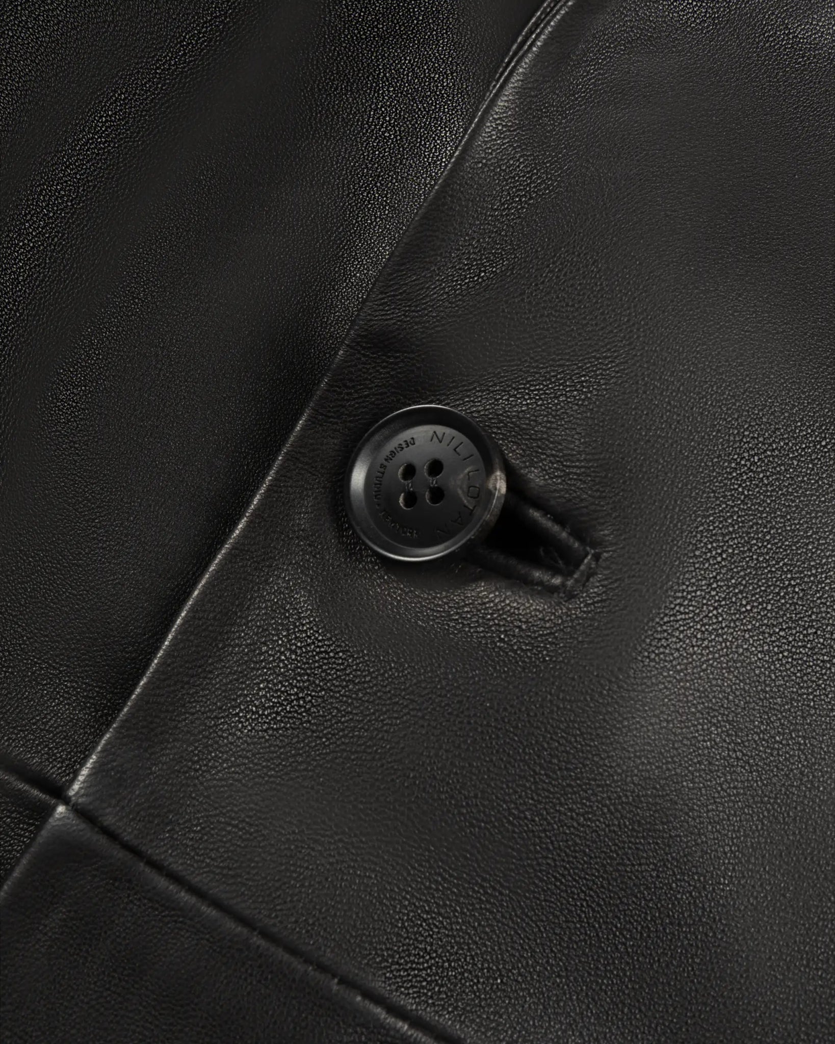 Schwarze Belmonde Leder Tailored Jacke von Nili Lotan - Blazers NILI LOTAN