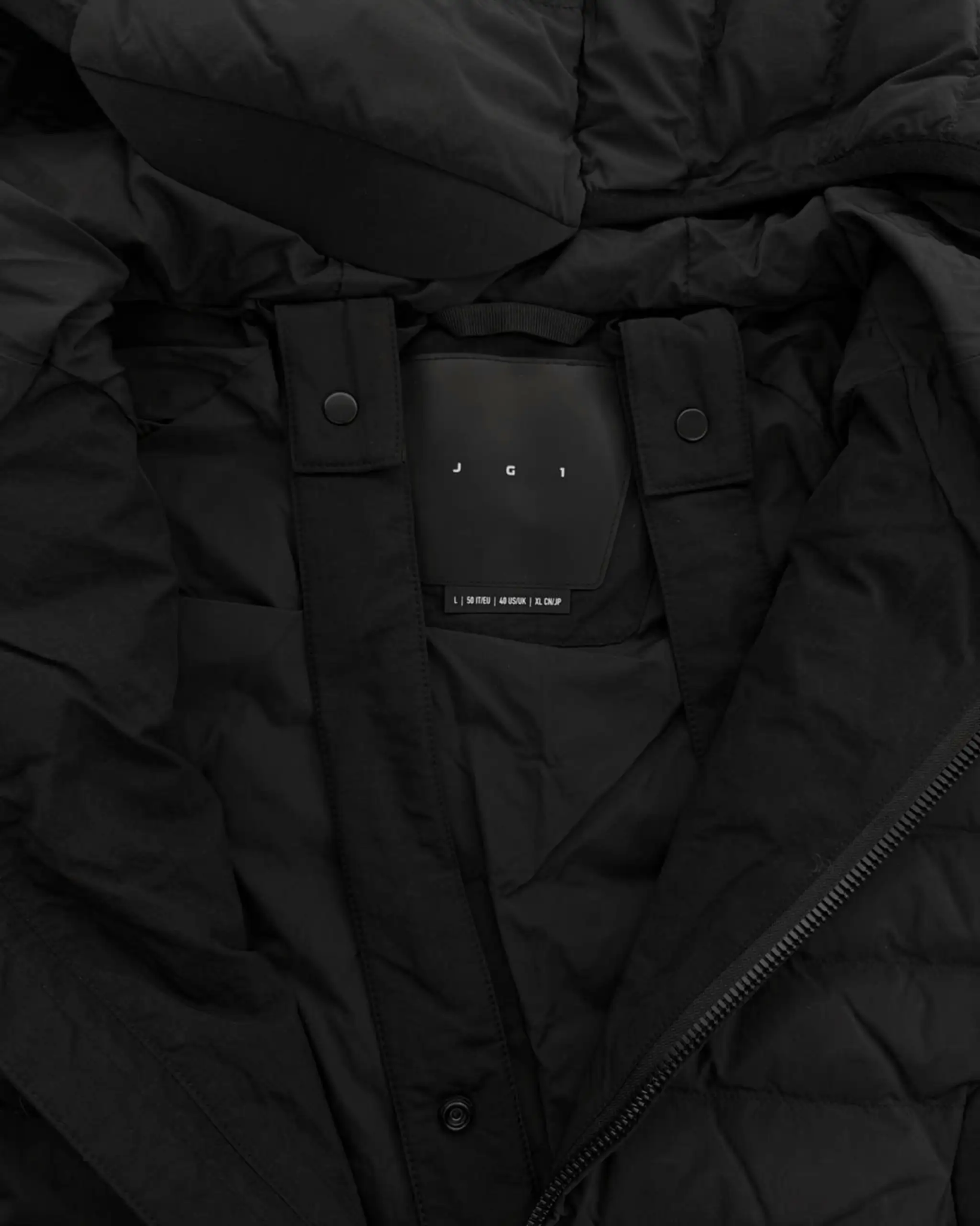 Schwarze Leicht Daune Jacke von JG1 - Coats & Jackets JG1 BY JUSTIN