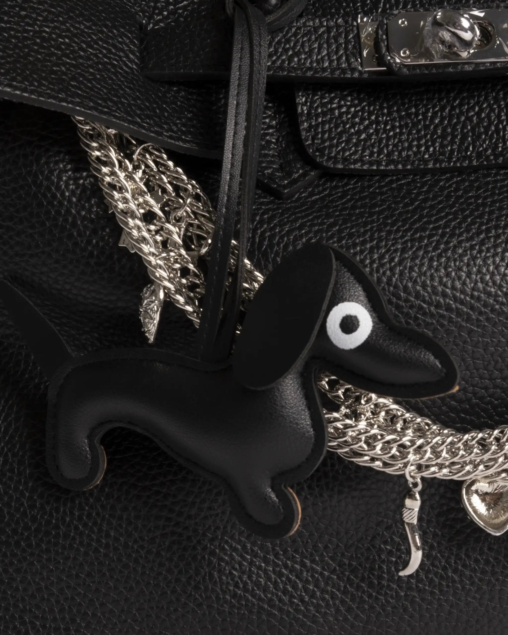 Schwarze Nappaleder - Tasche mit Schmuckbesatz und Schulterriemen von Mia Bag - Accessories MIA BAGS