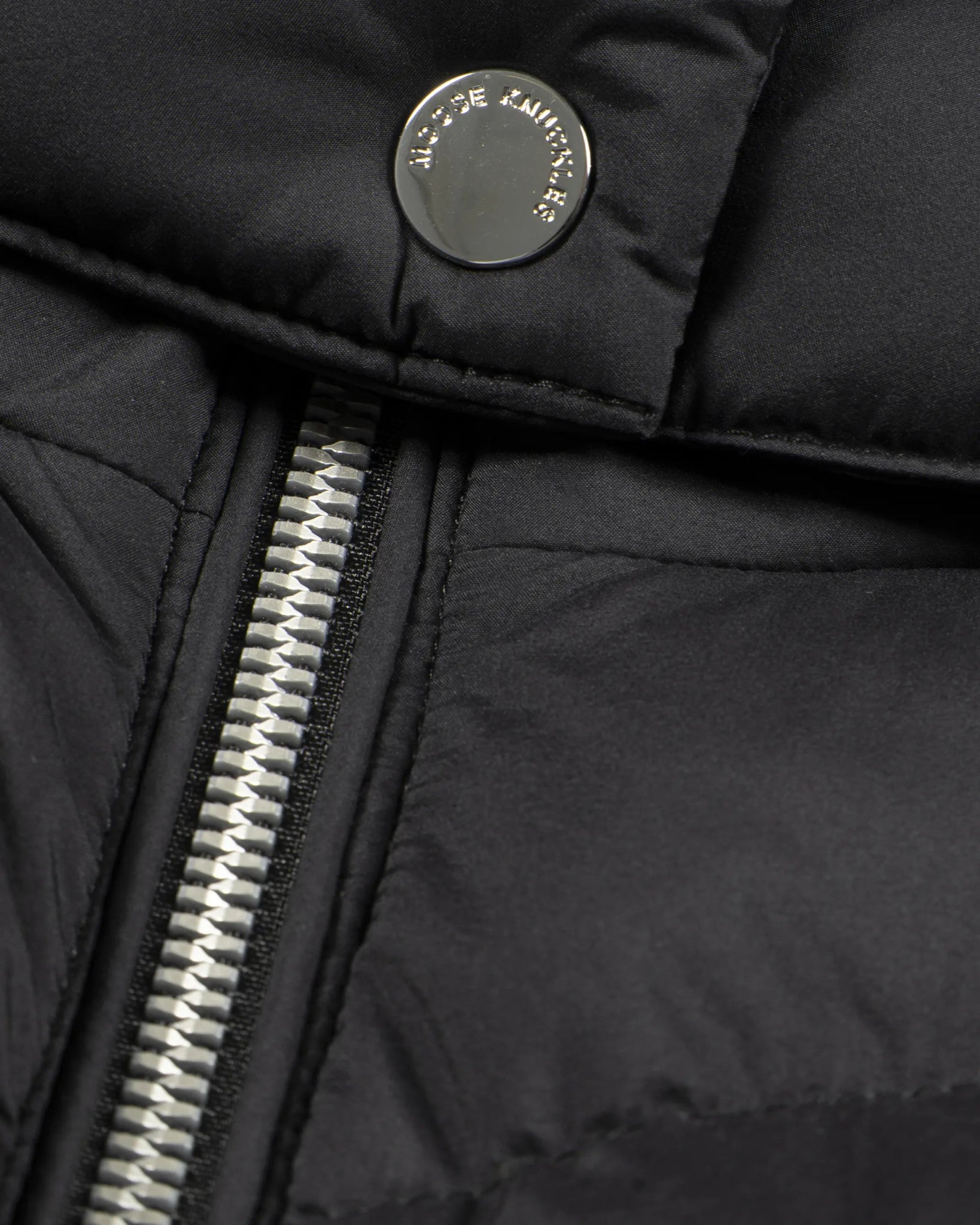 Schwarzer Extra Langer Slim Fit Soft Nylon Parka von Moose Knuckles - Coats & Jackets MOOSE KNUCKLES