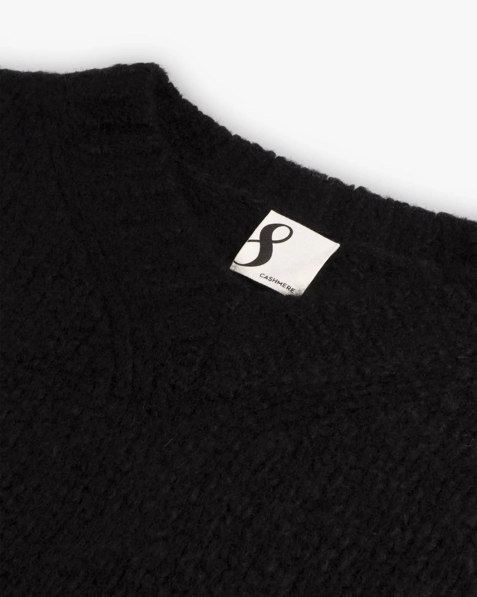 Schwarzer Grobstrick V - Ausschnitt Pullover von 8Cashmere - Knitwear 8 CASHMERE