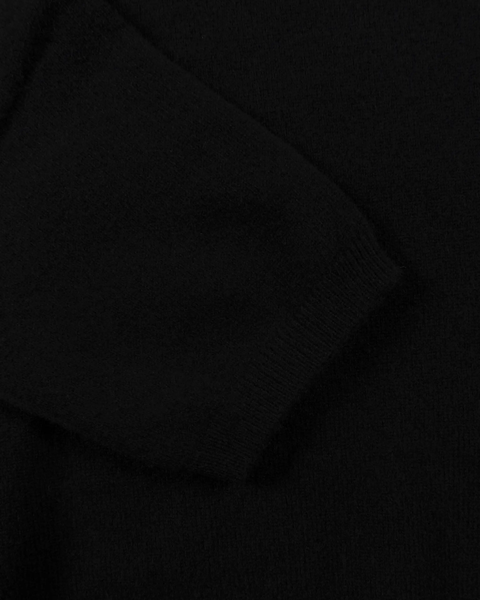 Schwarzes 2 Fädiges Cashmere Halbarm Boxy Shirt von Lunaria - Knitwear LUNARIA