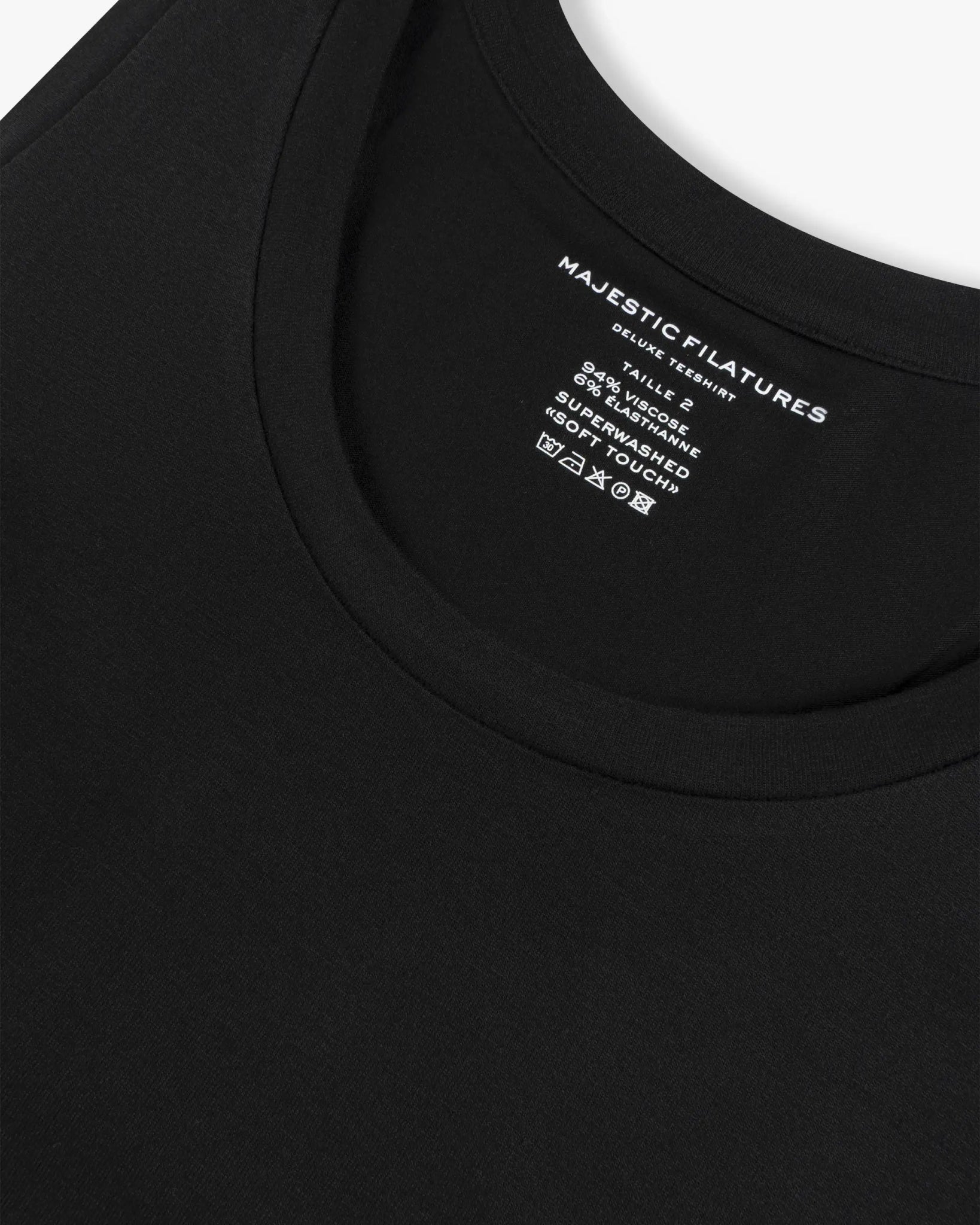 Schwarzes Unterzieh Tank Shirt von Majestic Filatures Deluxe - Shirts MAJESTIC