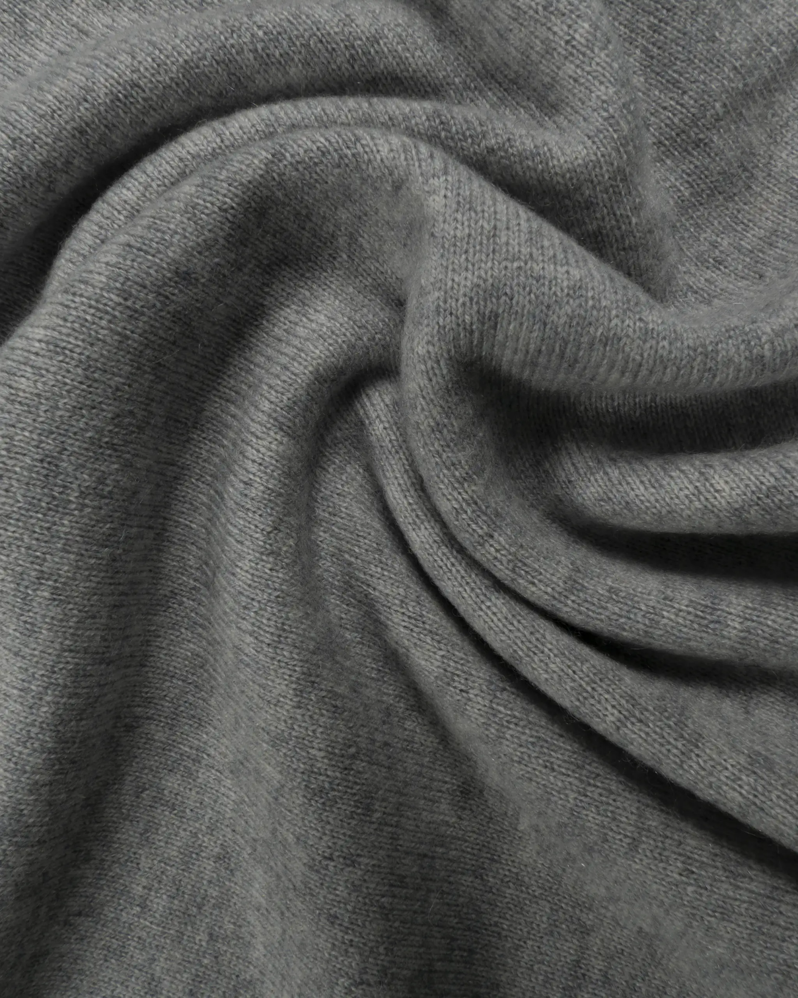 Silbergraues Strick - T-Shirt von Rhea - Knitwear RHEA KNITWEAR