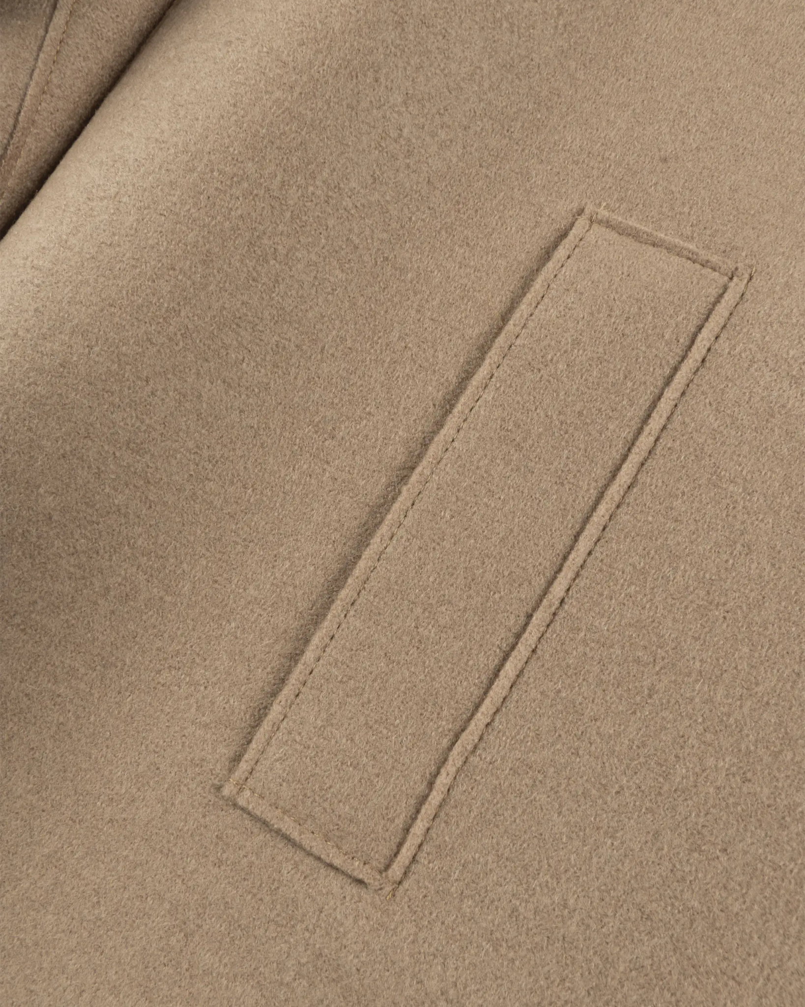Tan Camelfarbene Gekochte Gepresste Uni Wolle Kurzjacke von Harris Wharf London - Coats & Jackets HARRIS WARF