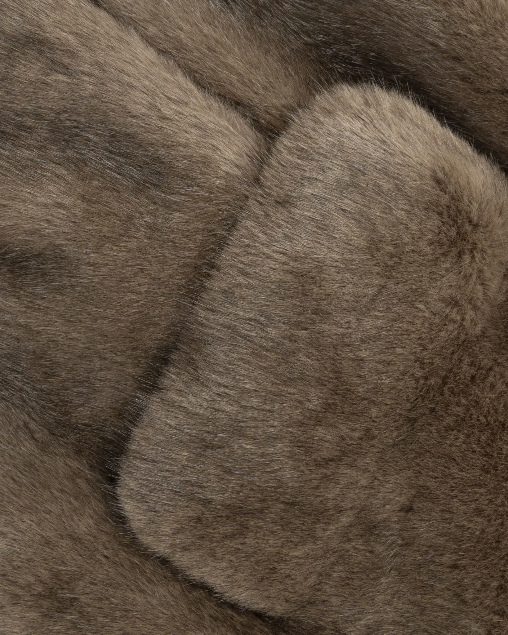 Taupefarbene Fake Fur Zip Jacke von Betta Corradi - Coats & Jackets BETTA CORADI