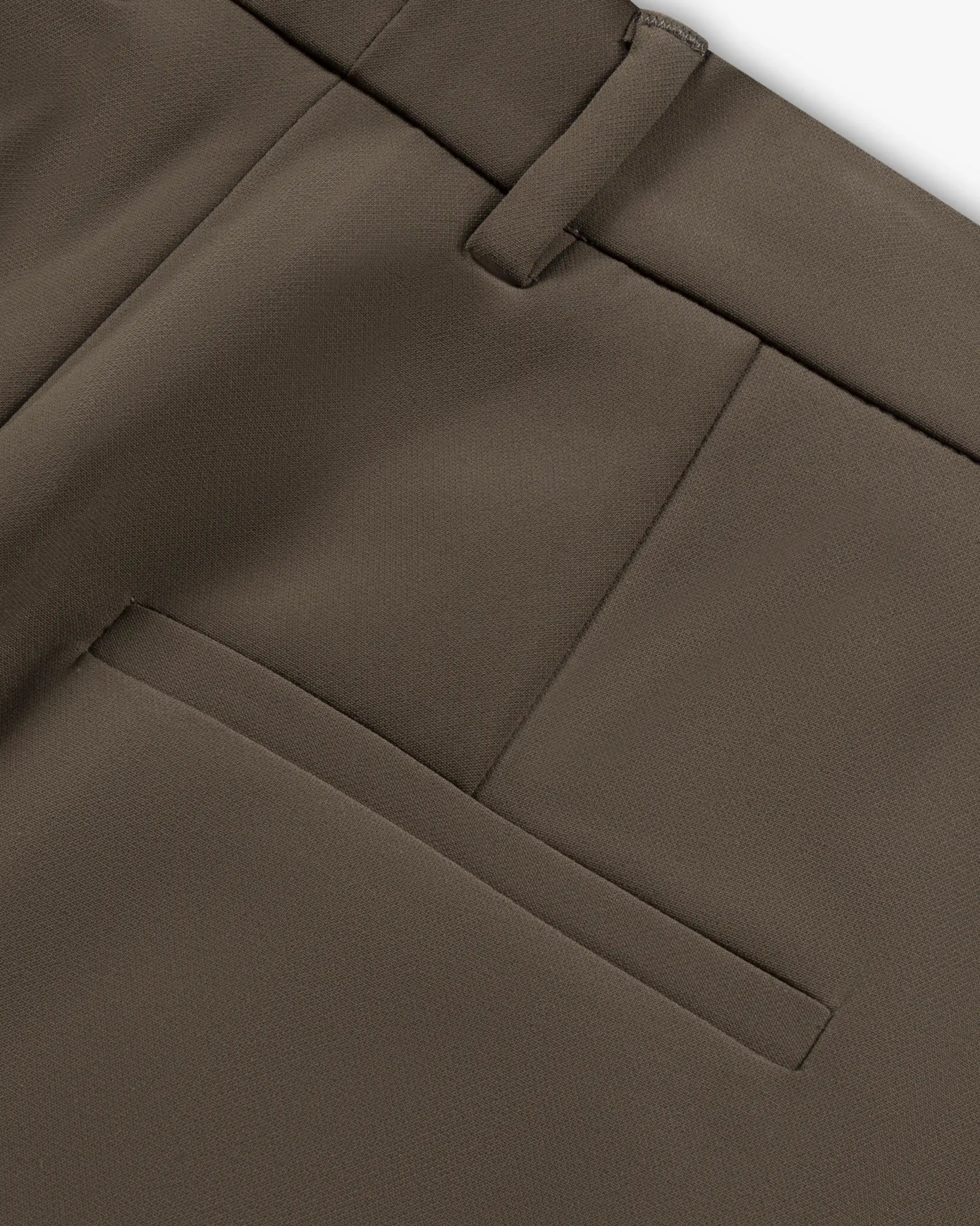 Taupefarbene Kurze Hose Mit Bundfalten von Rossi - Trousers ROSSI