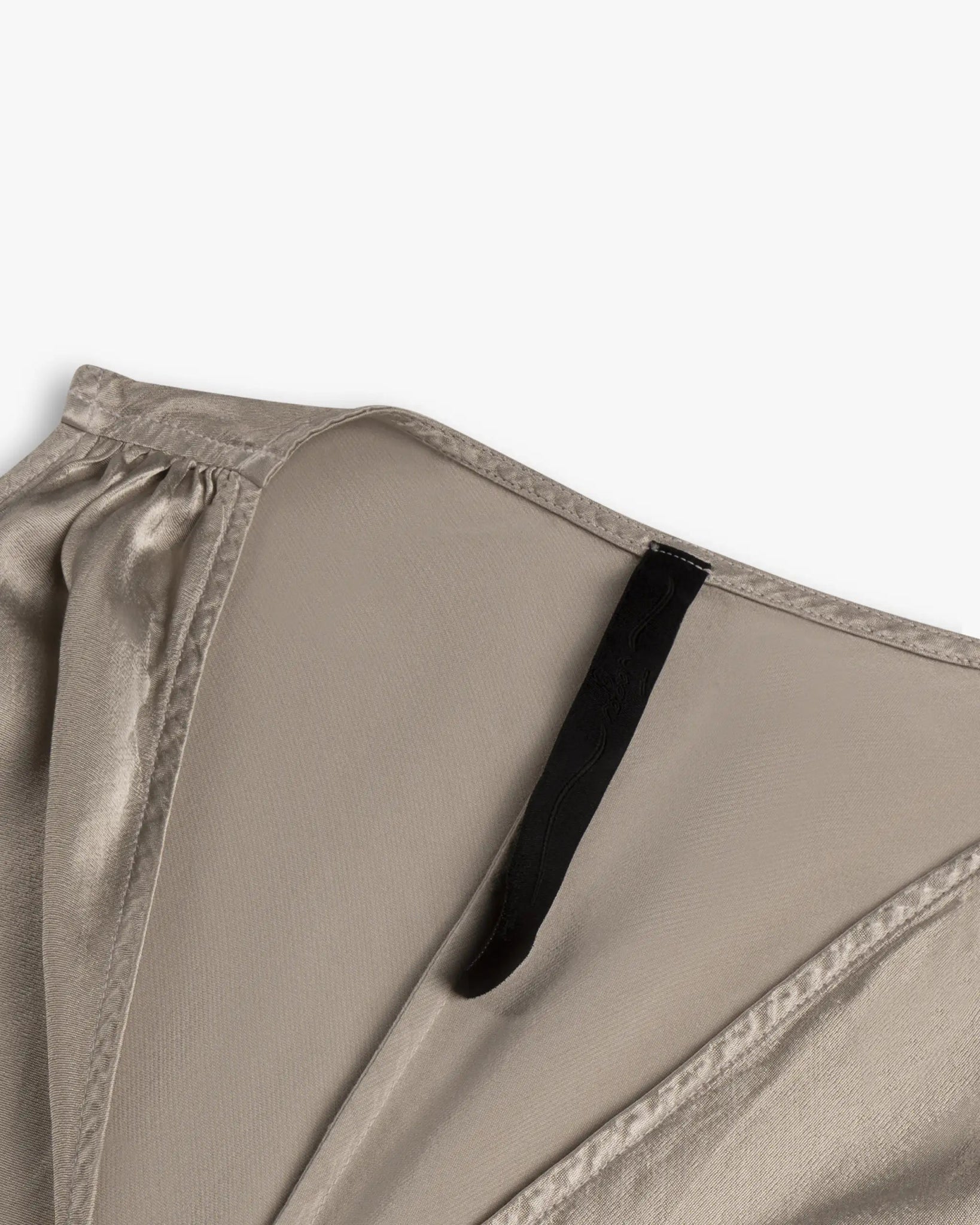 Titan V - Ausschnitt Ärmelloses Kleid von Jaga - Dresses JAGA