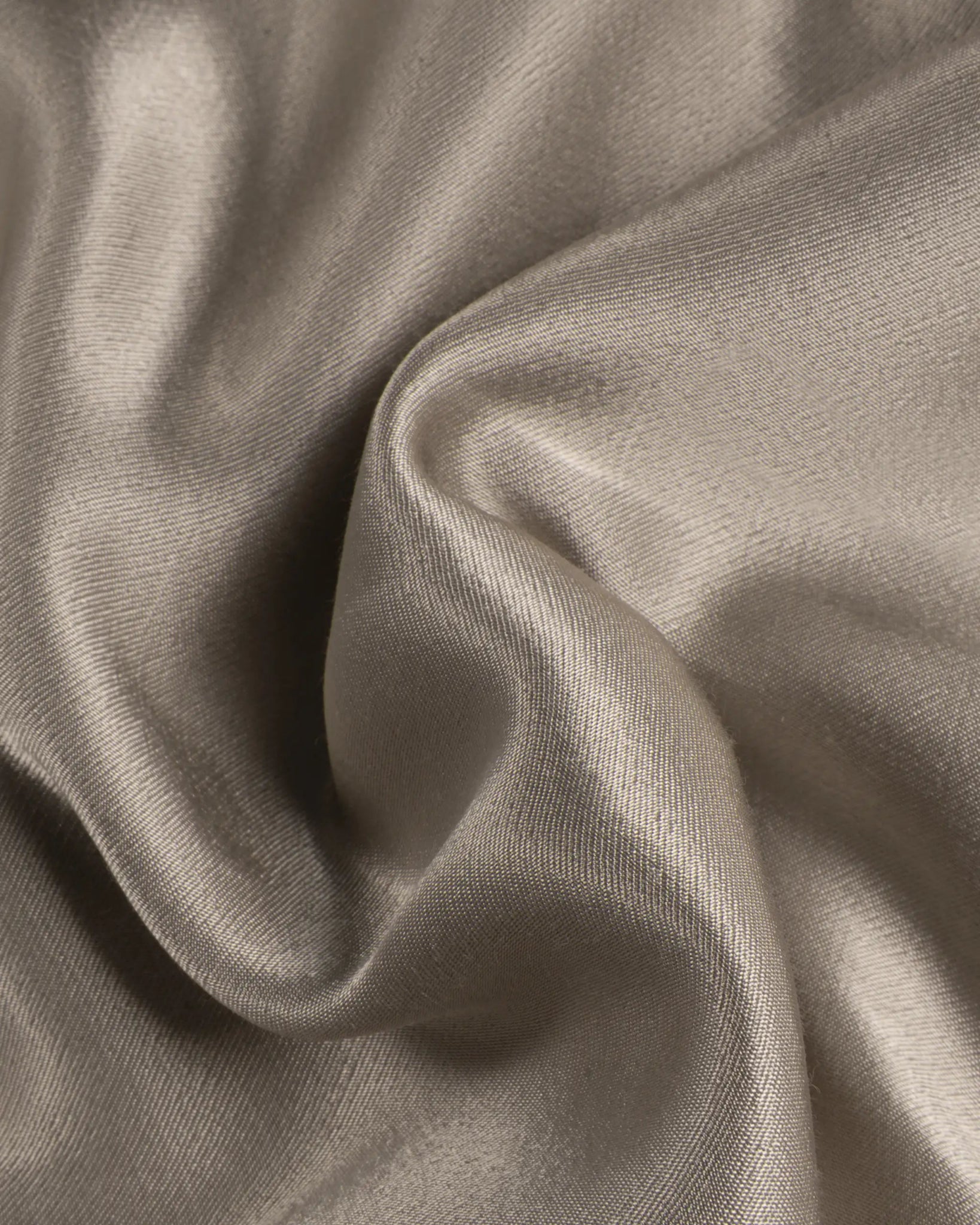 Titan V - Ausschnitt Ärmelloses Kleid von Jaga - Dresses JAGA