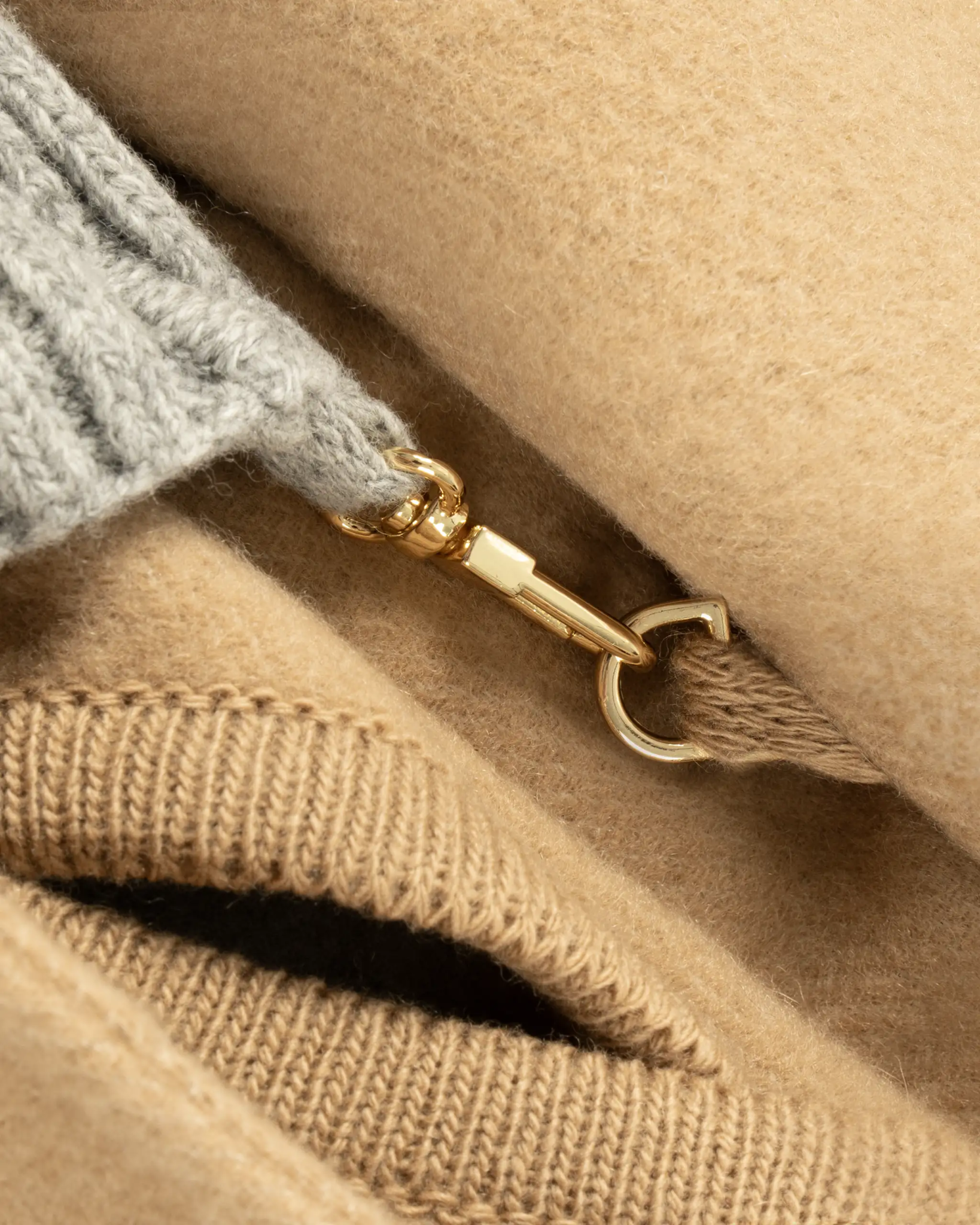 Traumziel - Poncho von La Couverture - Coats & Jackets LA COUVERTURE