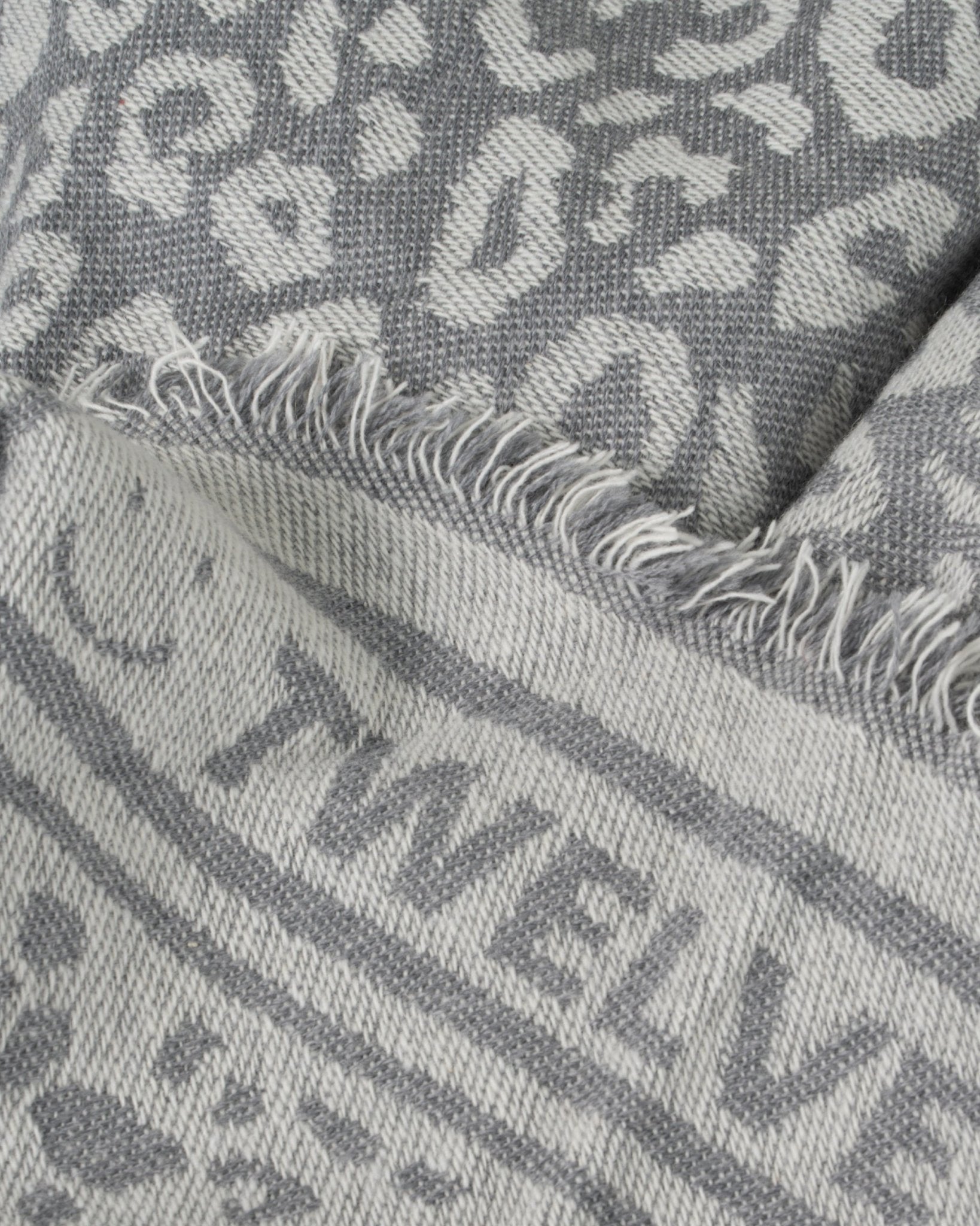 TWELVE | ANIMAL PRINT TRIANGLE SCARF JONA - Scarves TWELVE