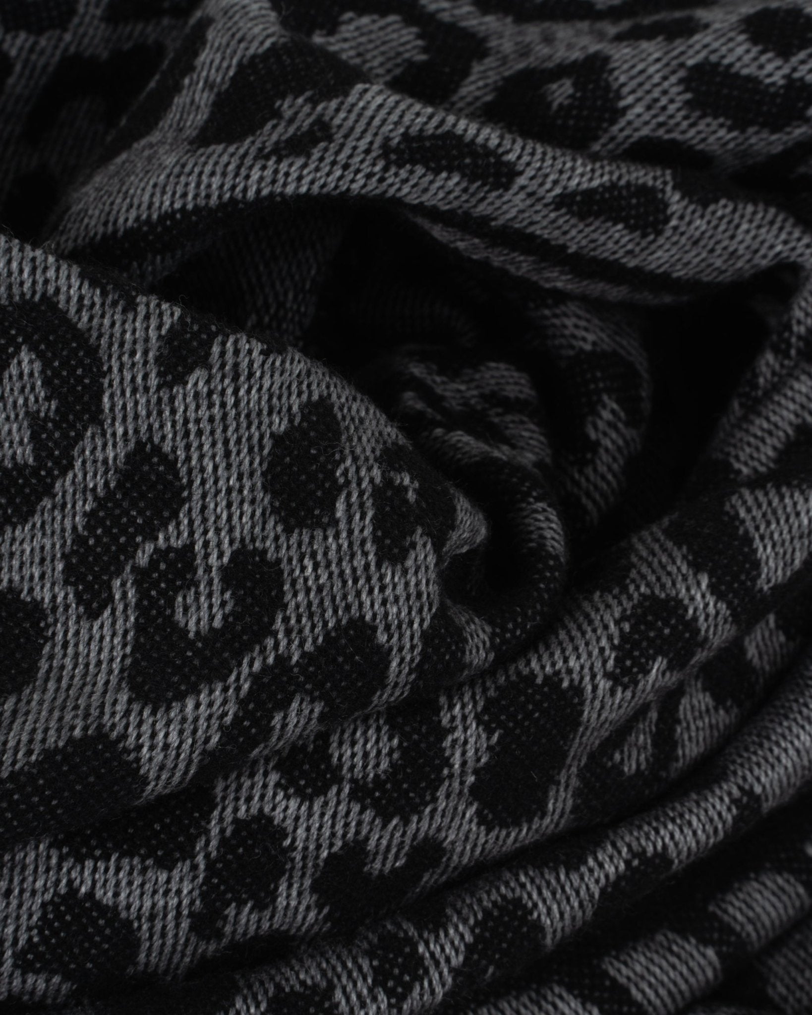 TWELVE | ANIMAL PRINT TRIANGLE SCARF JONA - Scarves TWELVE