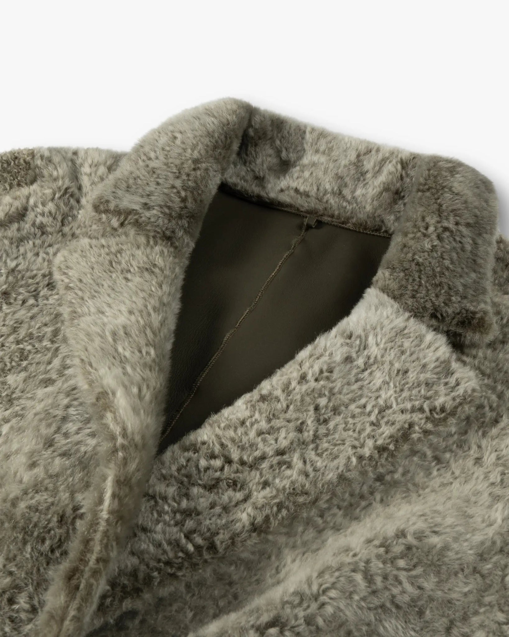 Ultraleichter Einreiher Shearlingmantel von Nove - Coats & Jackets NOVE