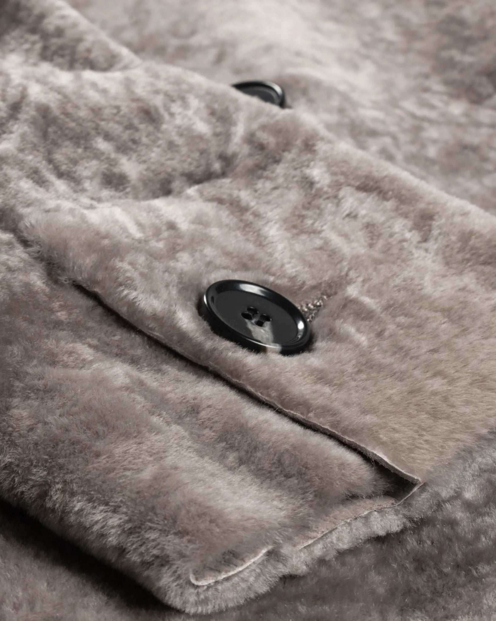 Ultraleichter Shearling - Caban von Nove - Coats & Jackets NOVE
